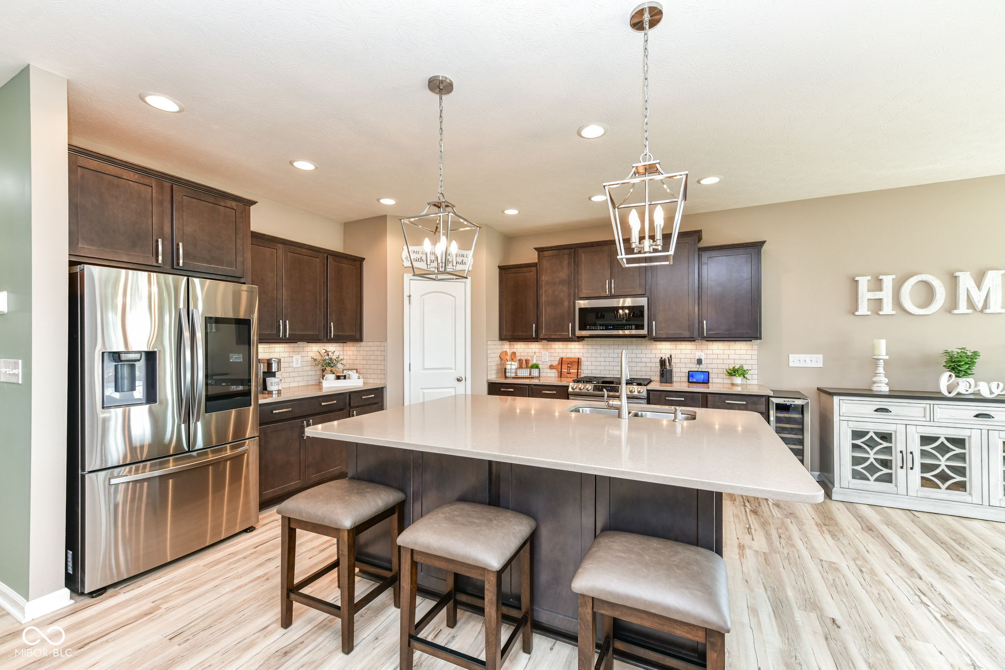 7208 Wooden Grange Drive