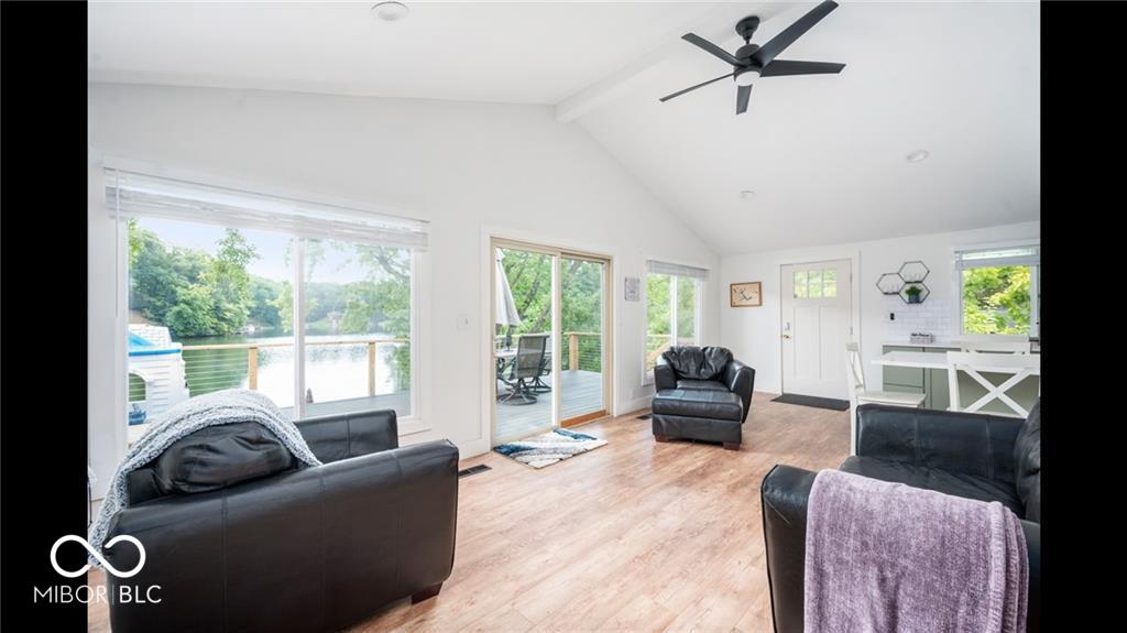 253 W Warford Drive