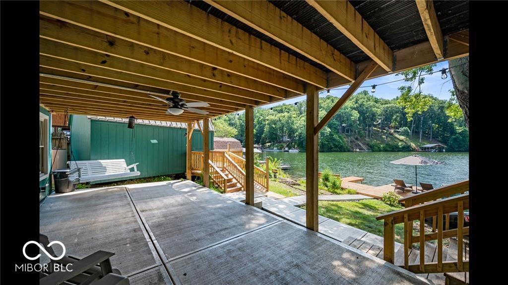 253 W Warford Drive