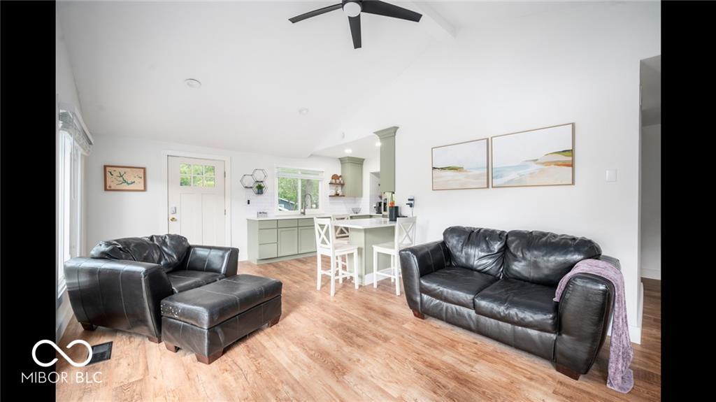 253 W Warford Drive