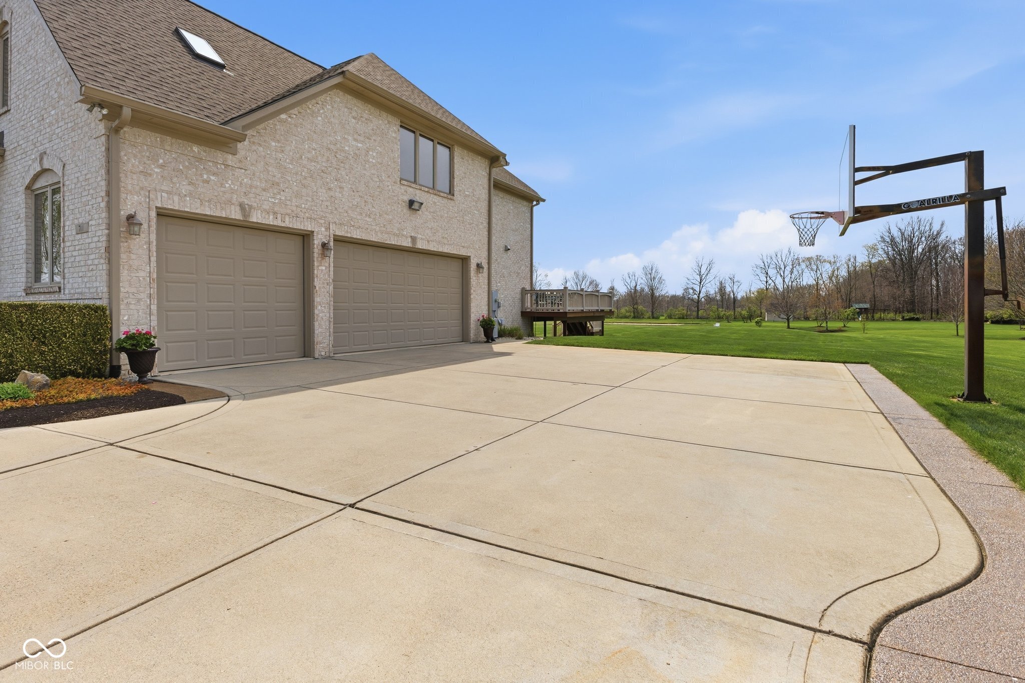 7111 W Cub Boulevard