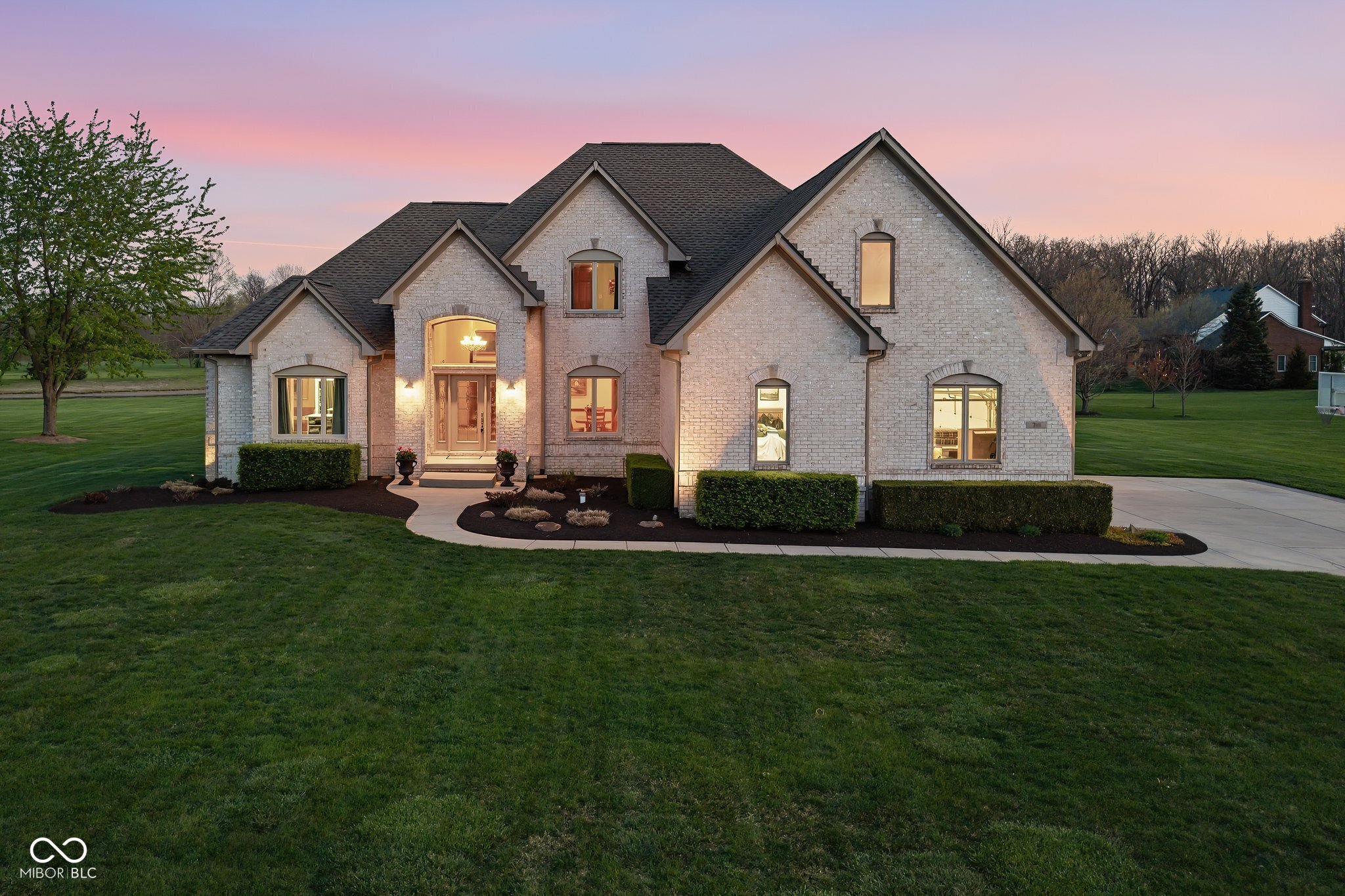 7111 W Cub Boulevard