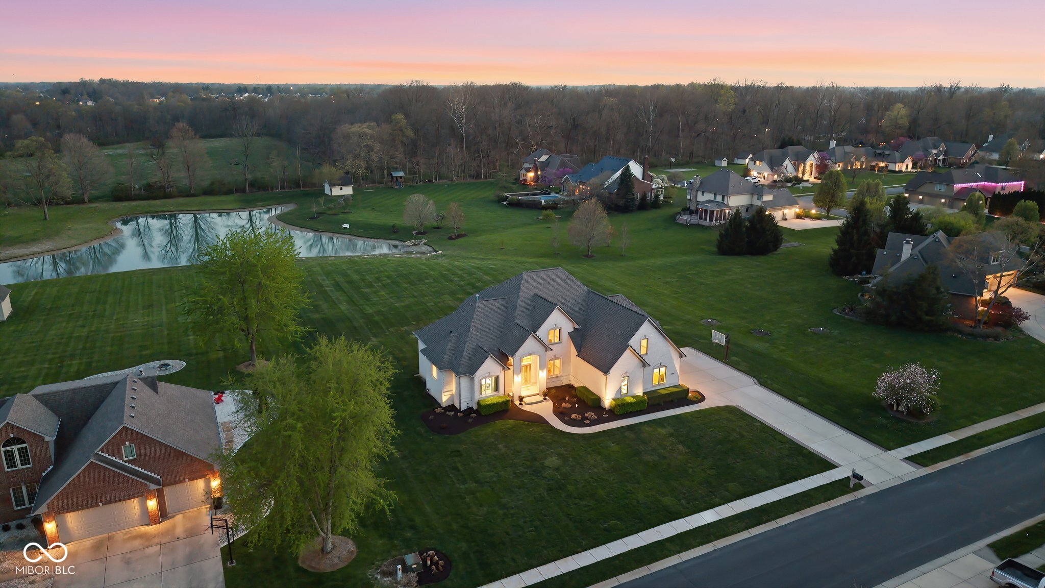 7111 W Cub Boulevard