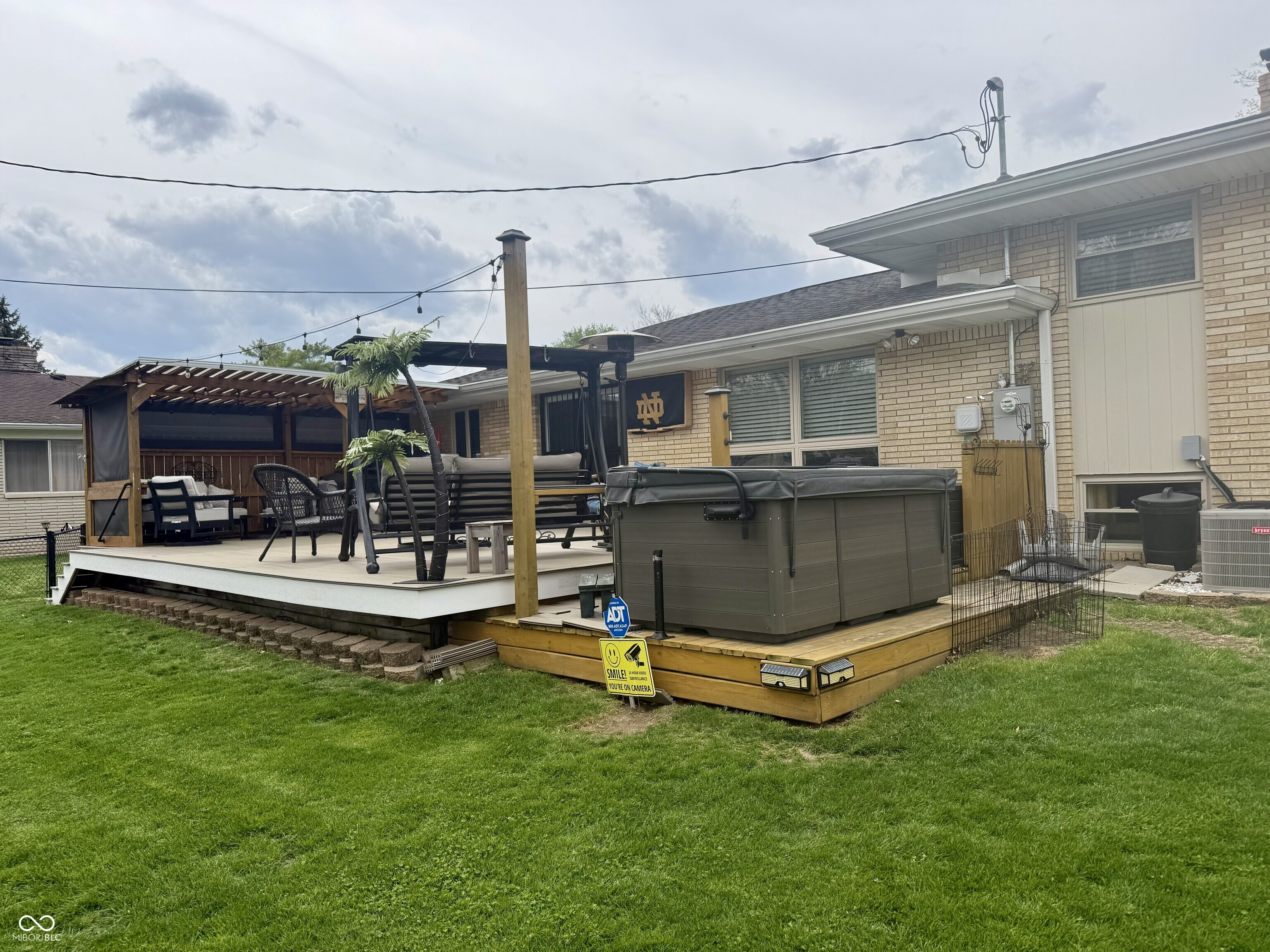 2211 N Main Street