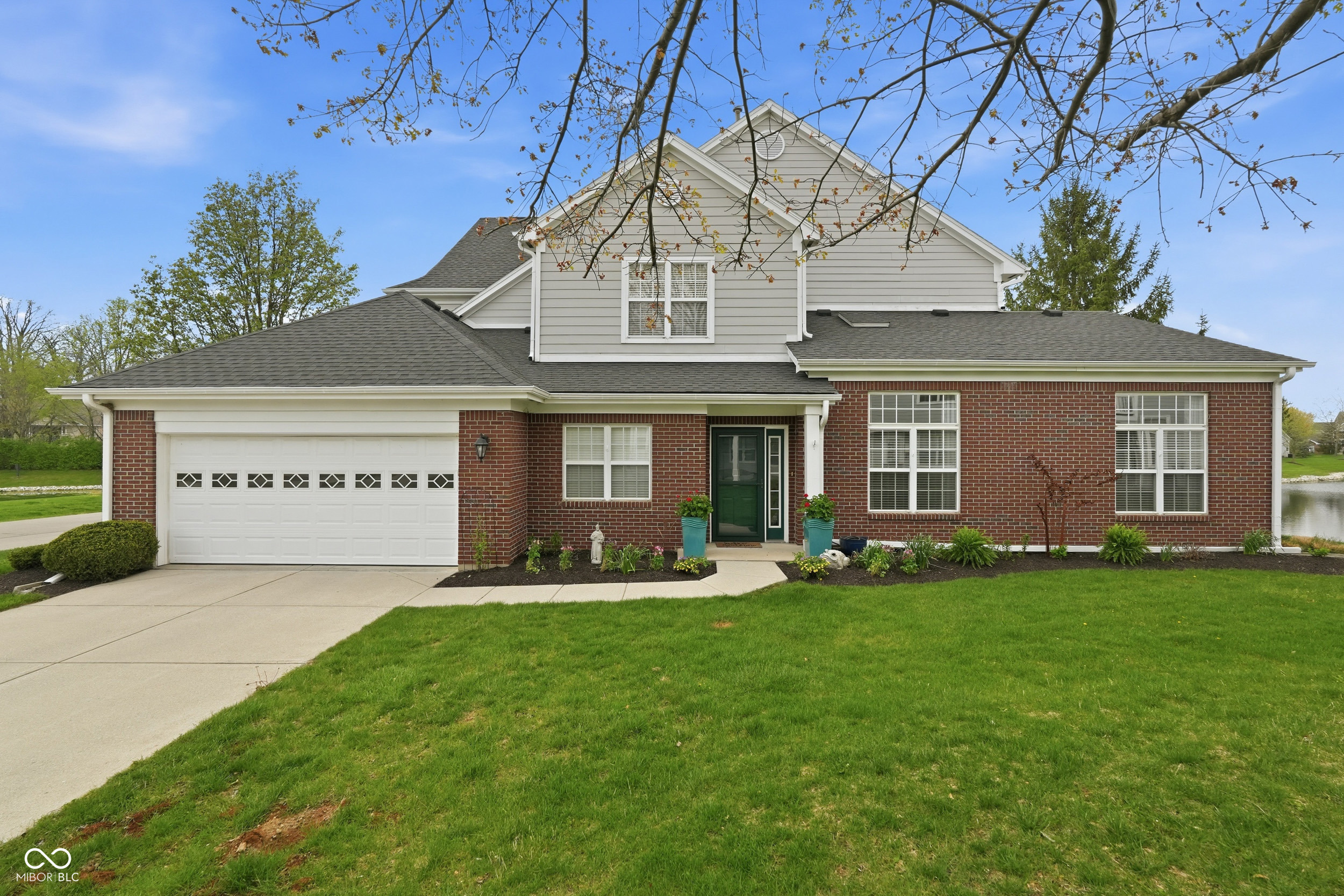 9550 Fireside Lane