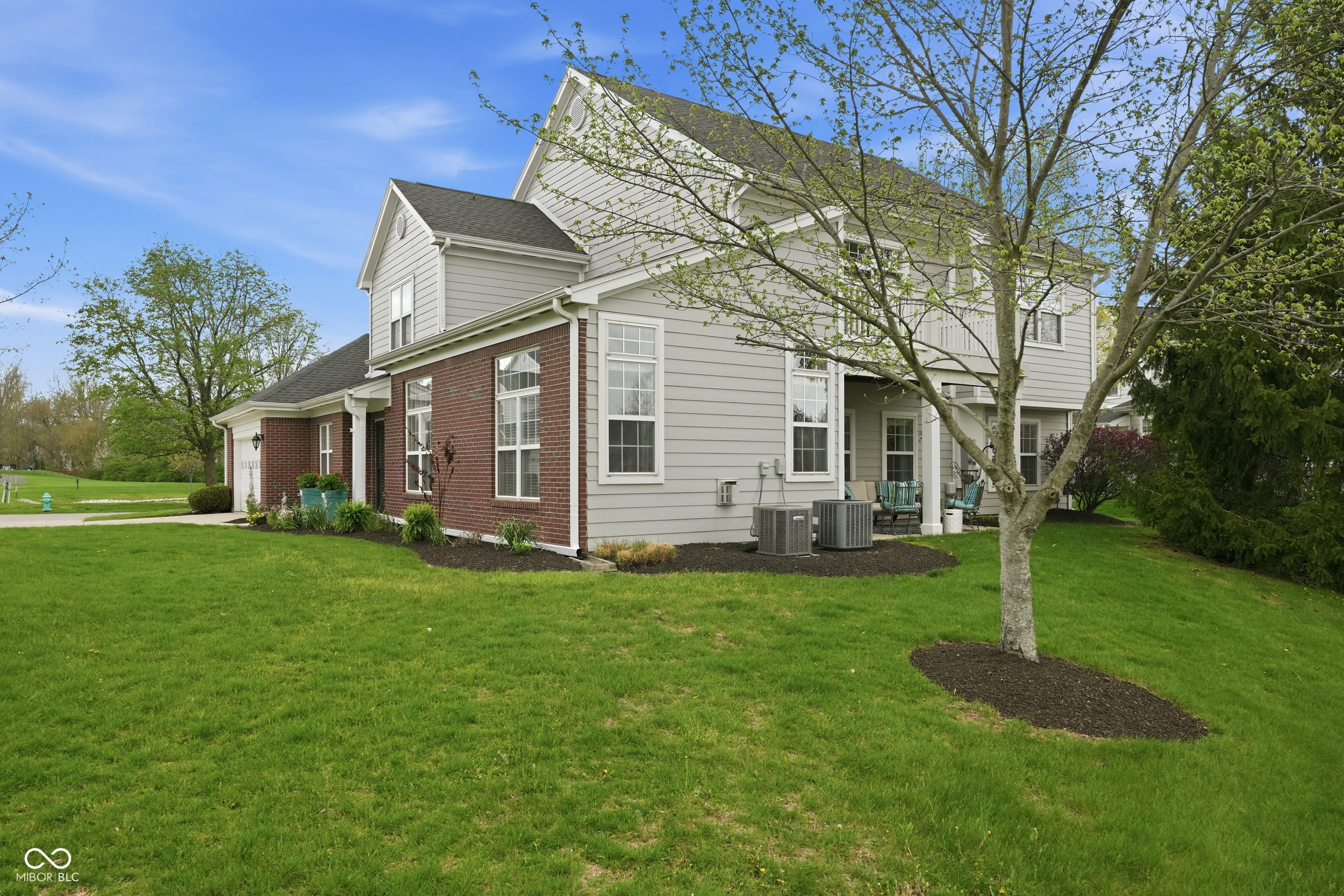 9550 Fireside Lane