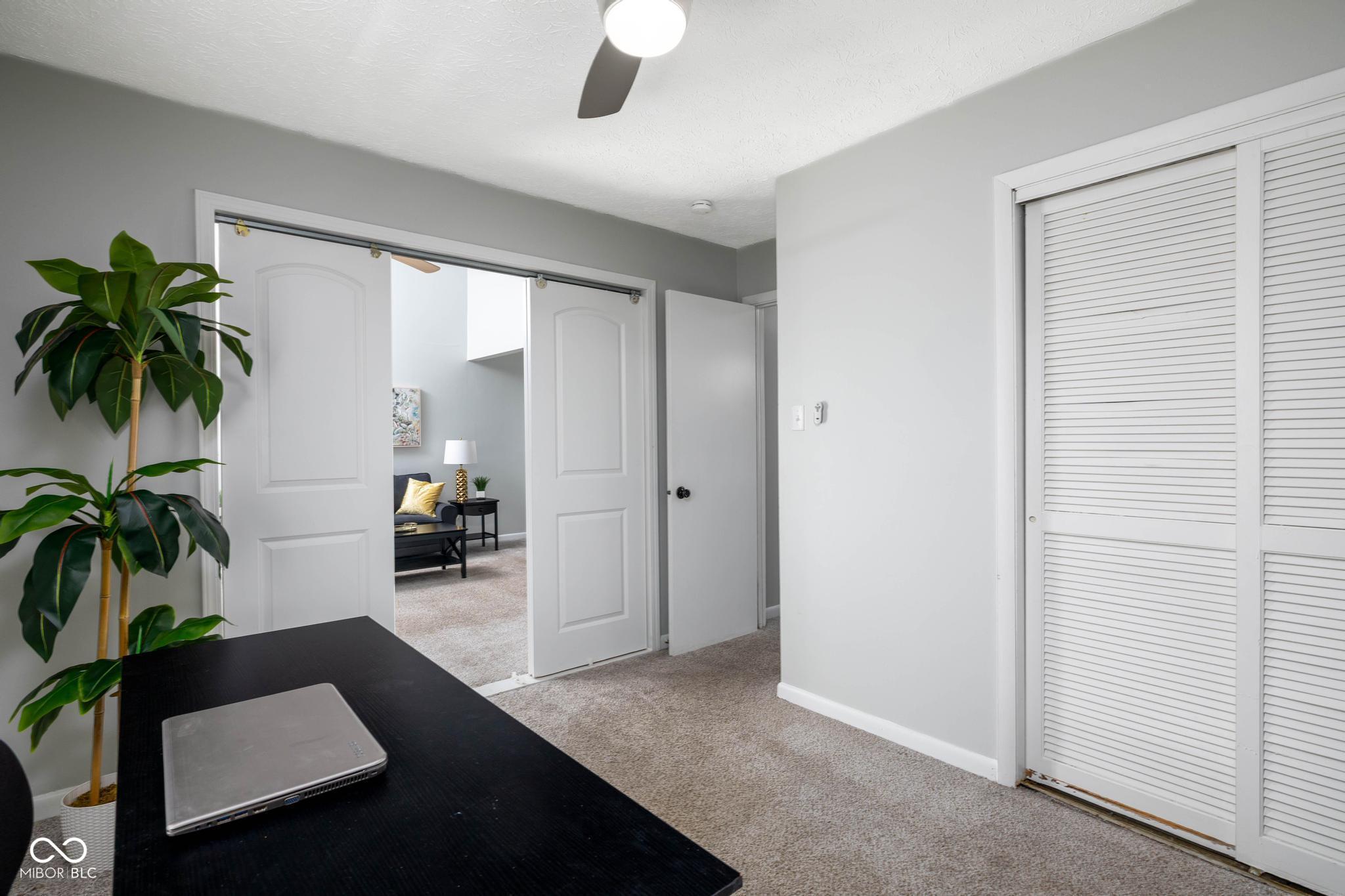 7945 Benjamin Drive Unit: 19