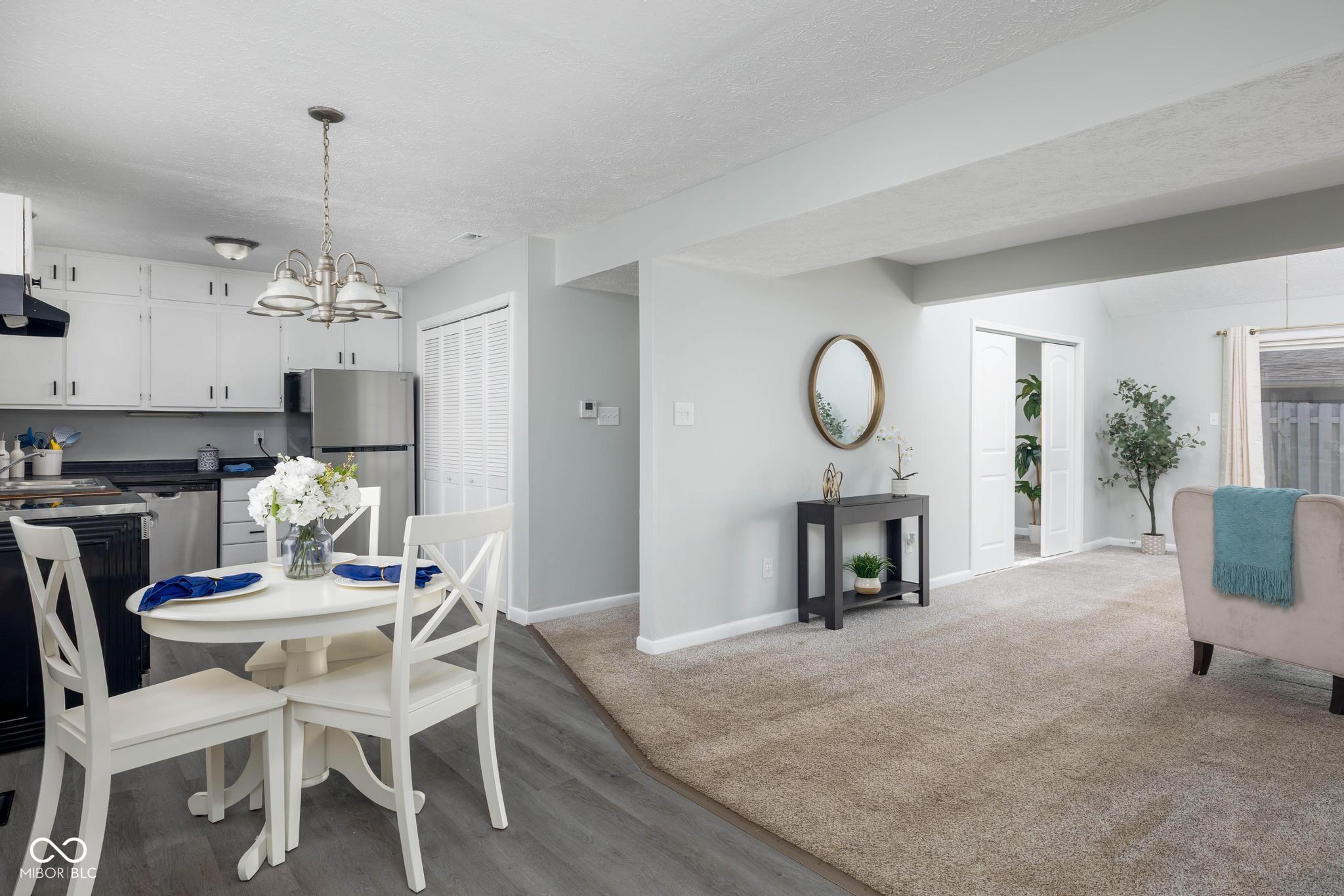 7945 Benjamin Drive Unit: 19
