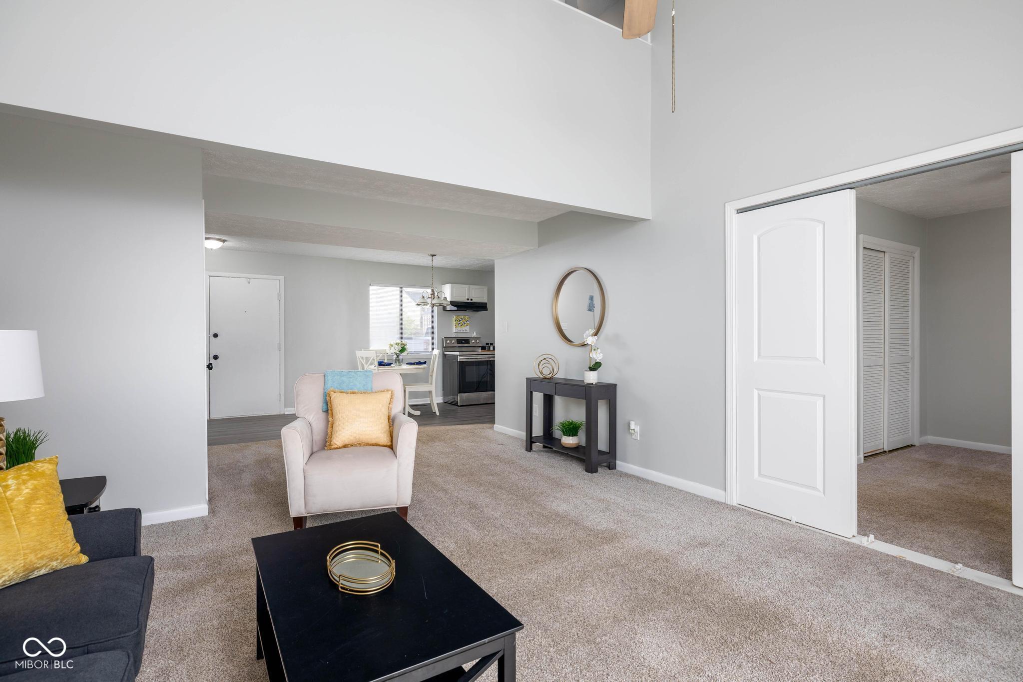 7945 Benjamin Drive Unit: 19
