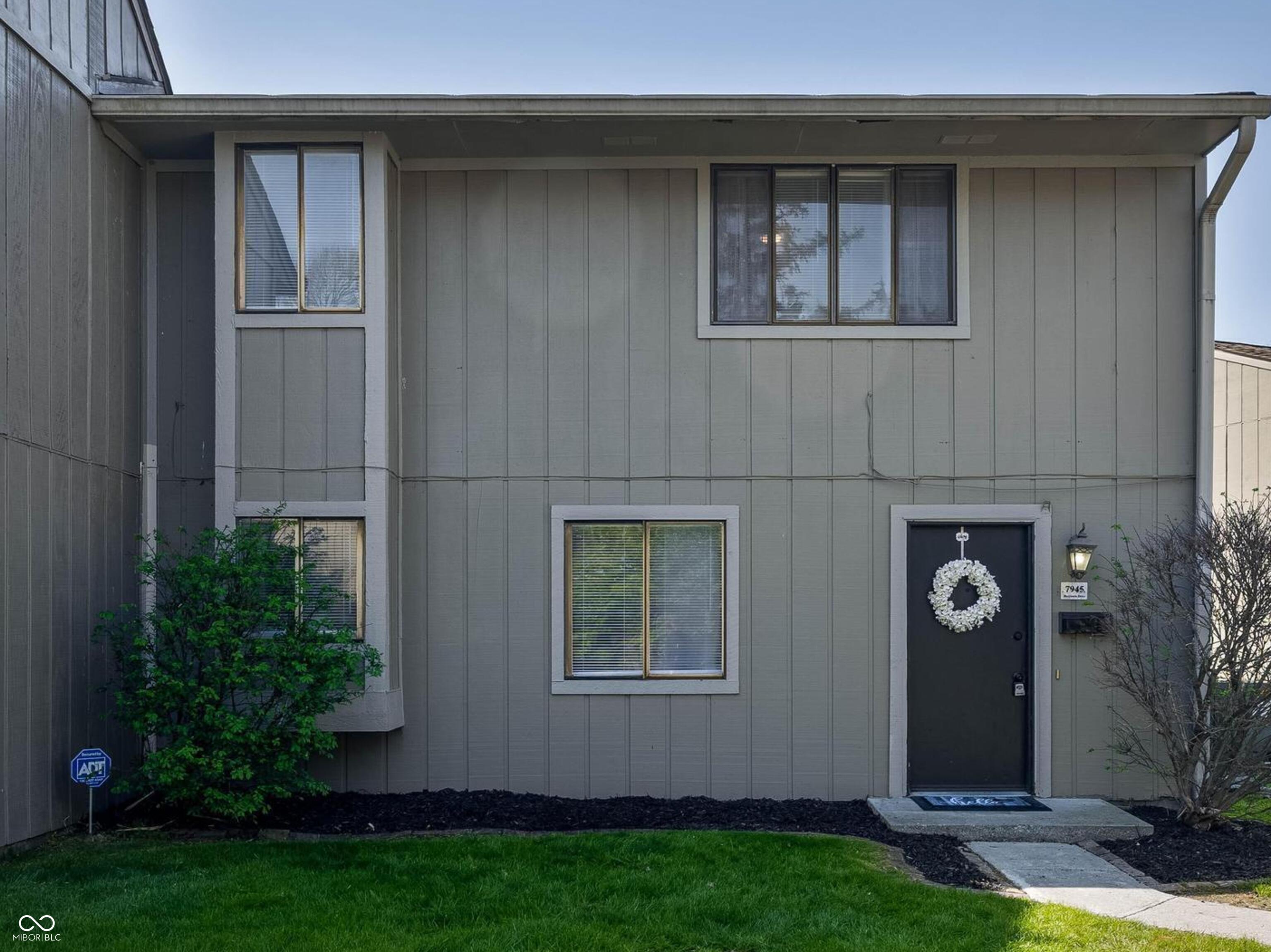 7945 Benjamin Drive Unit: 19