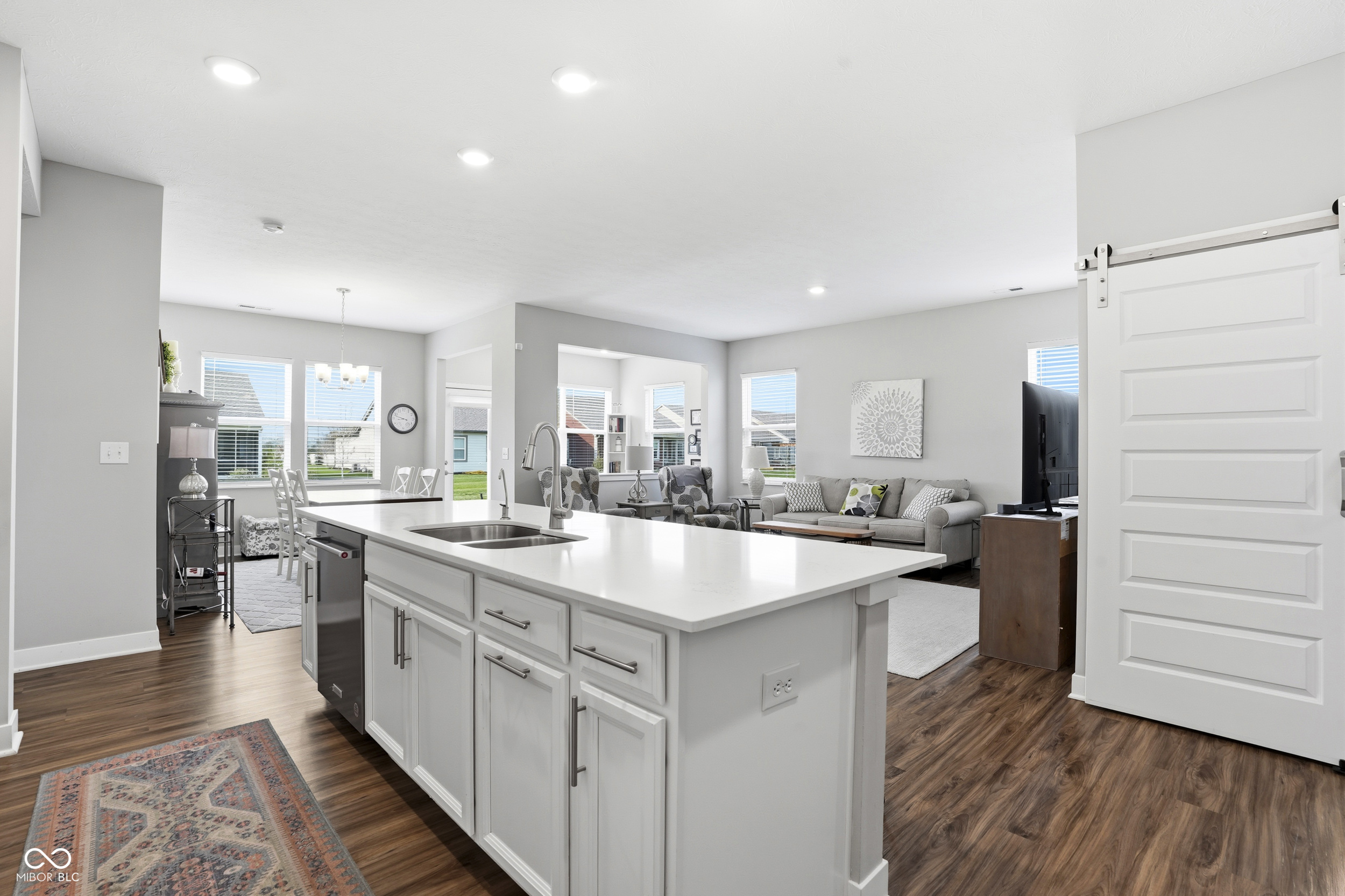 713 Ehrlich Lane