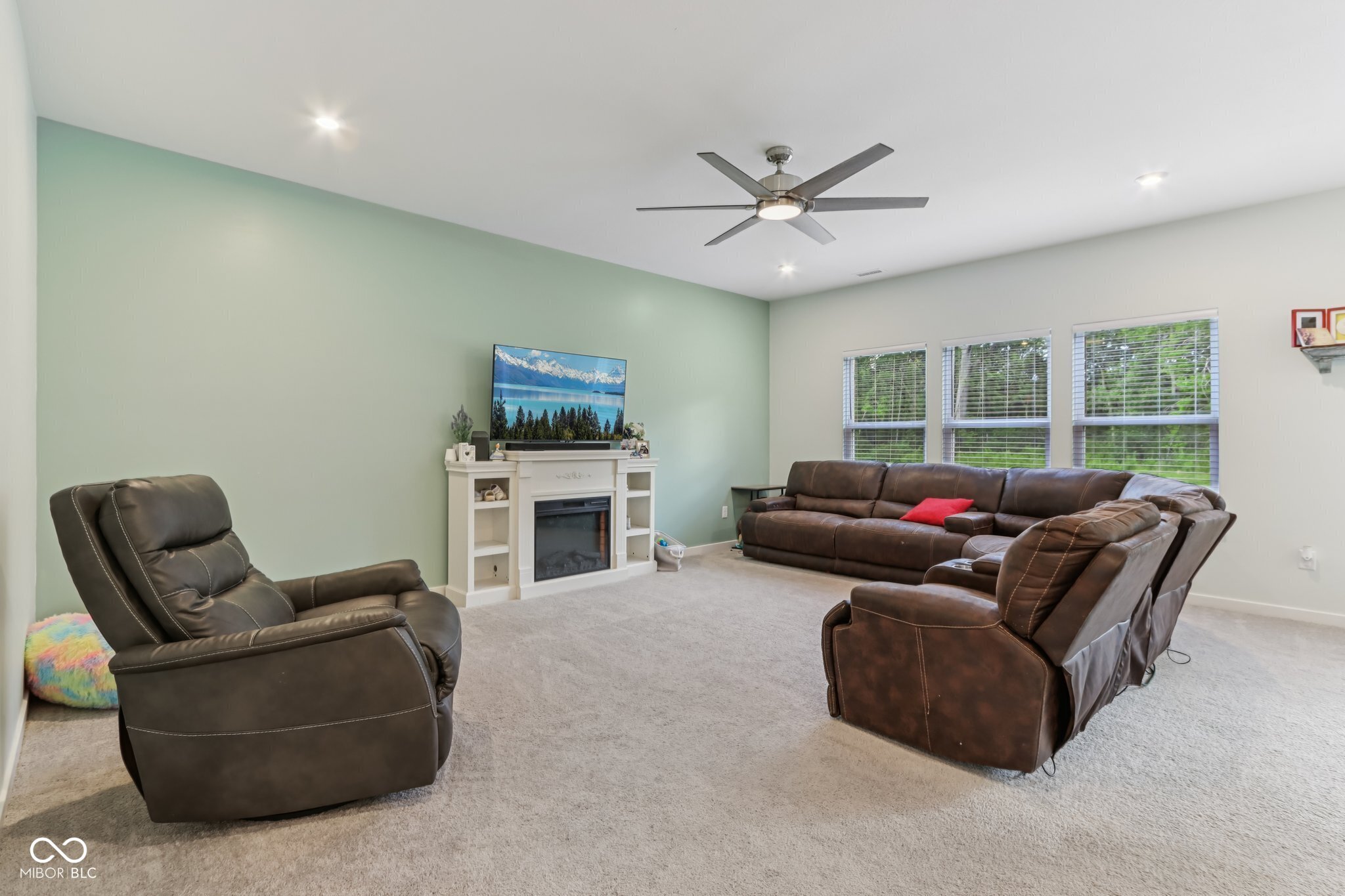 1022 Cyprian Way