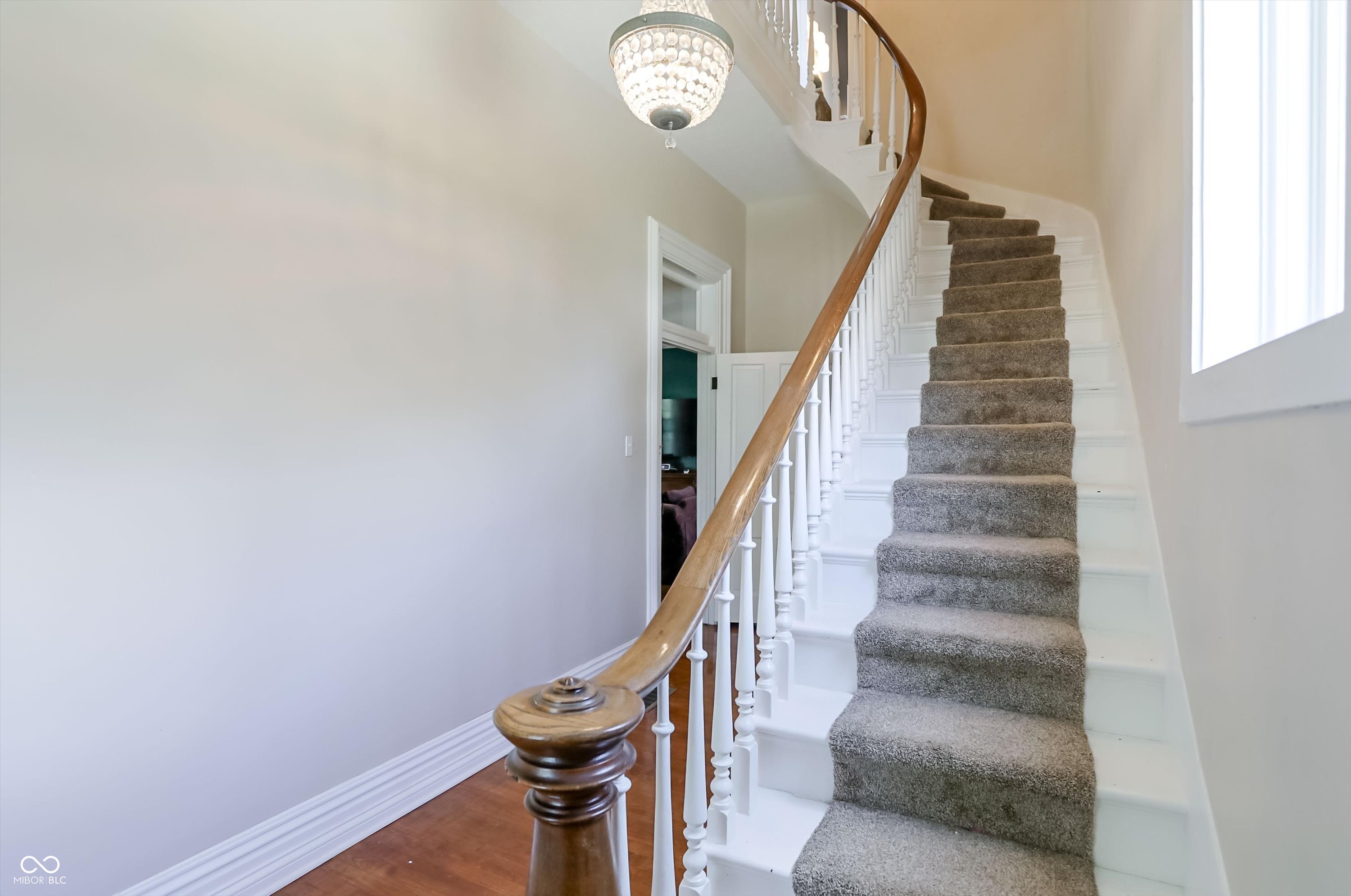 205 W Main Street