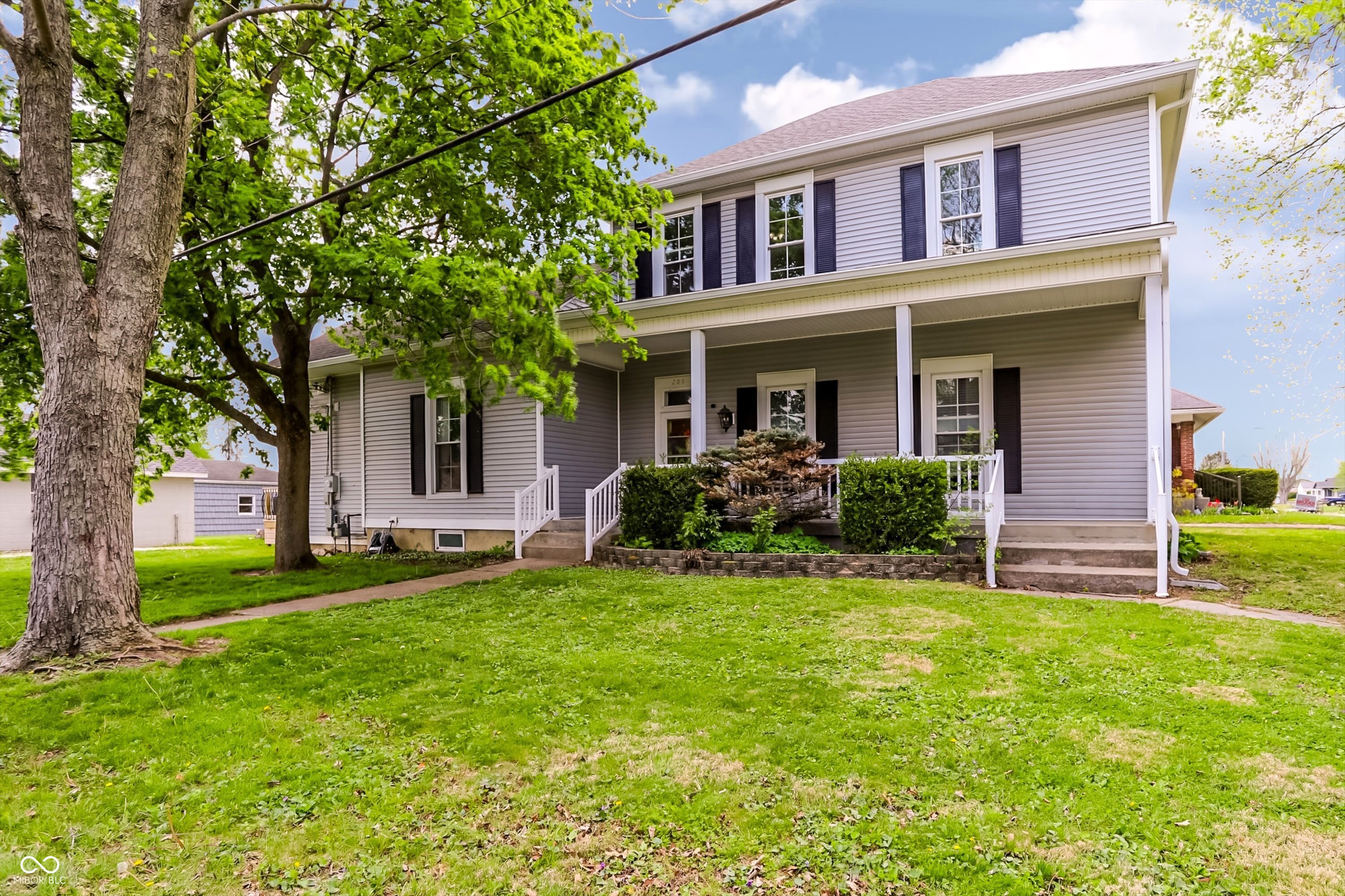 205 W Main Street
