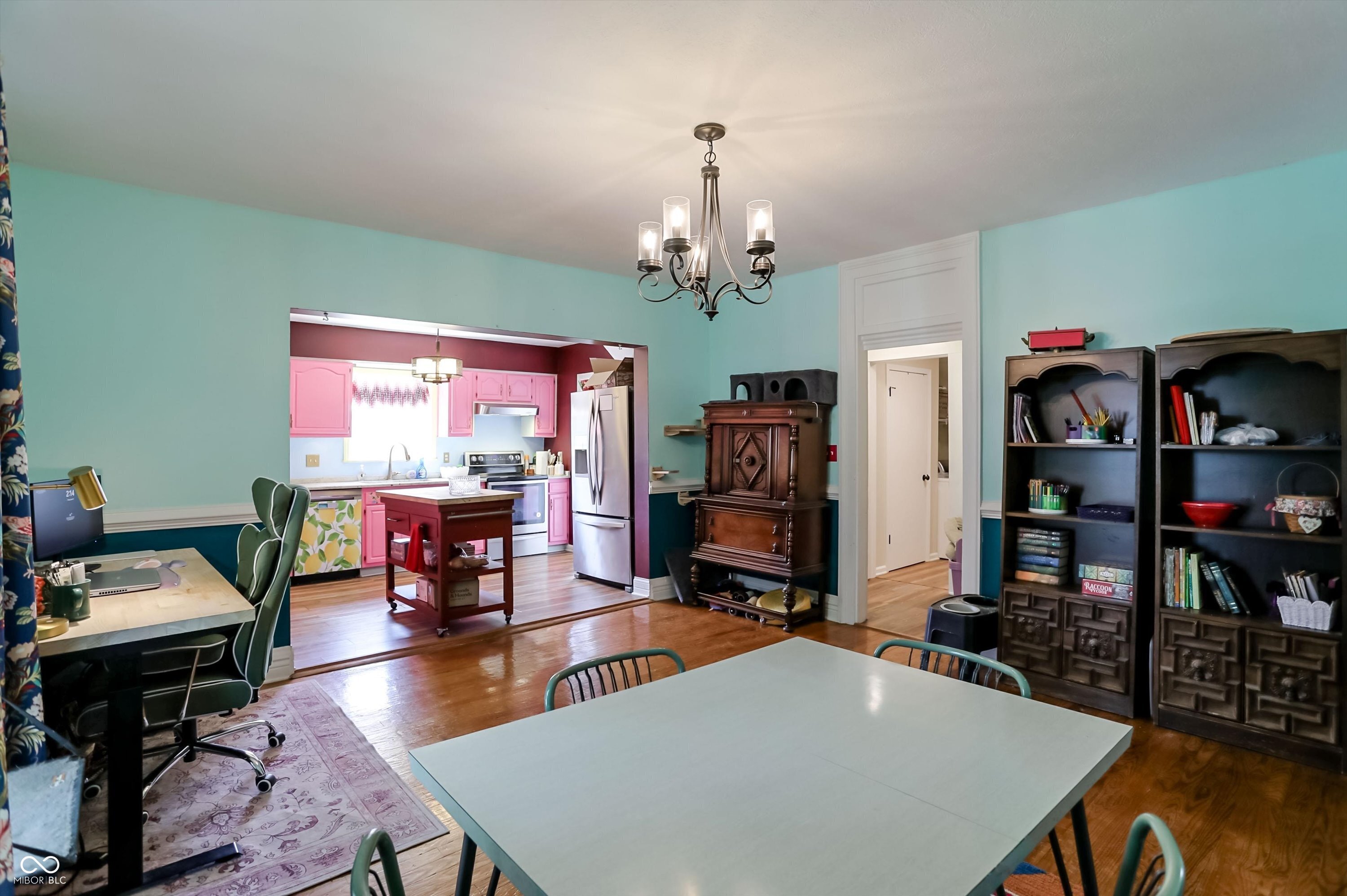 205 W Main Street