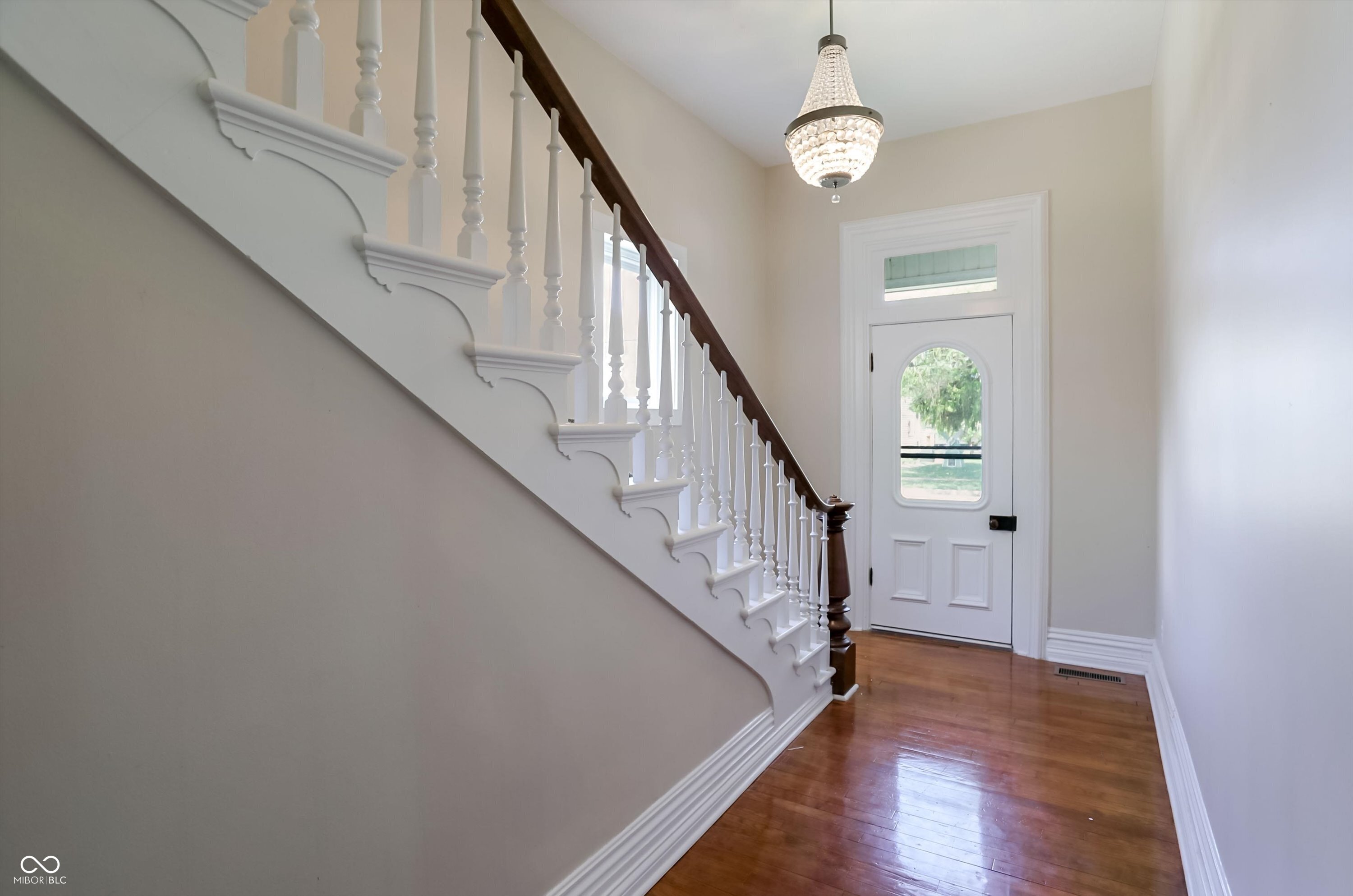 205 W Main Street