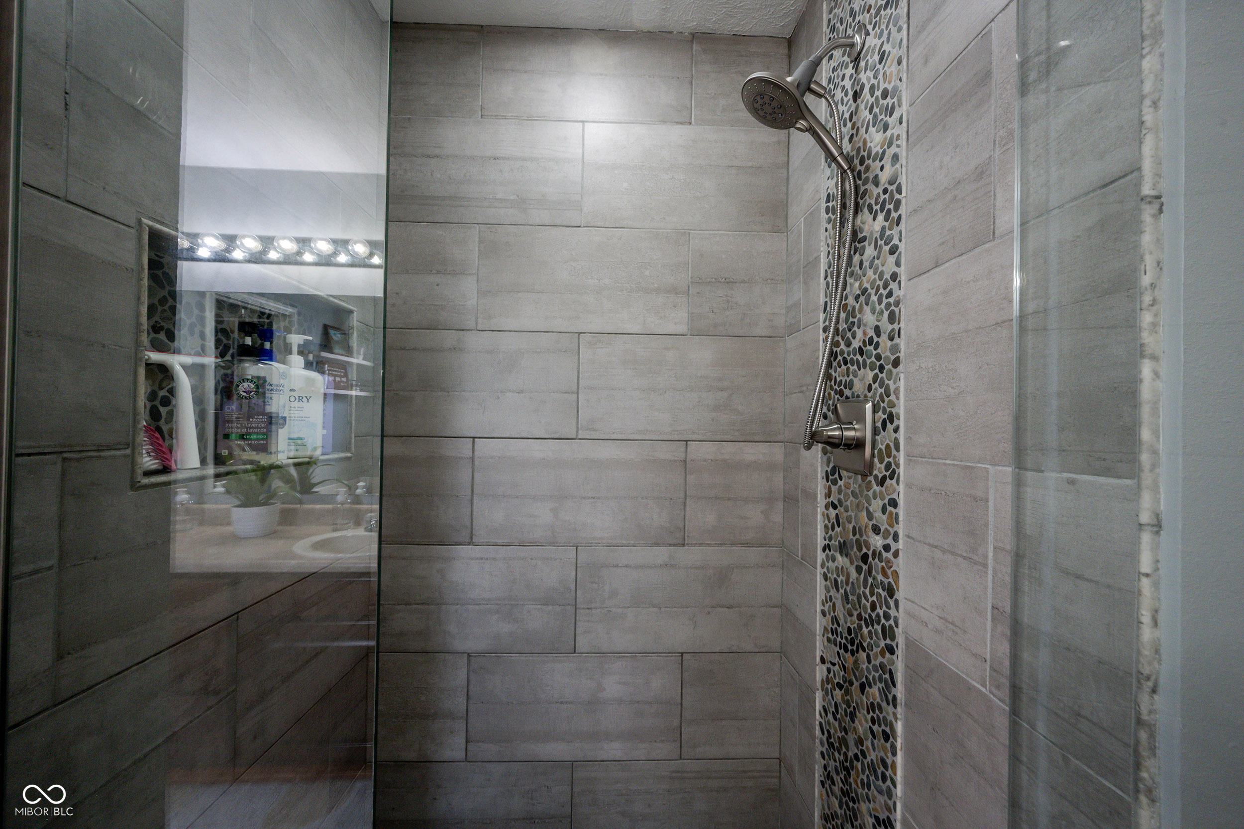 11125 Long Lake Lane