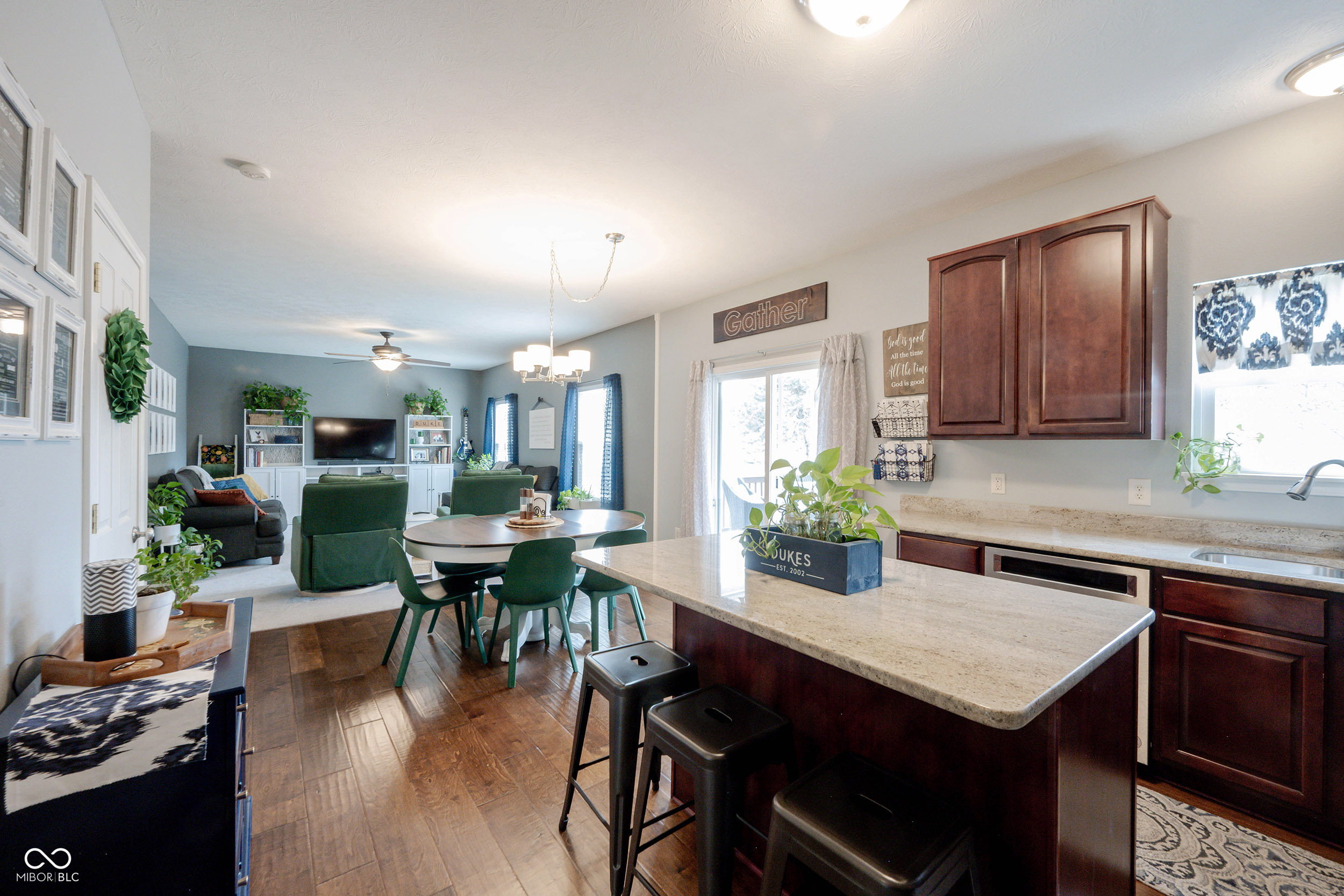 11125 Long Lake Lane