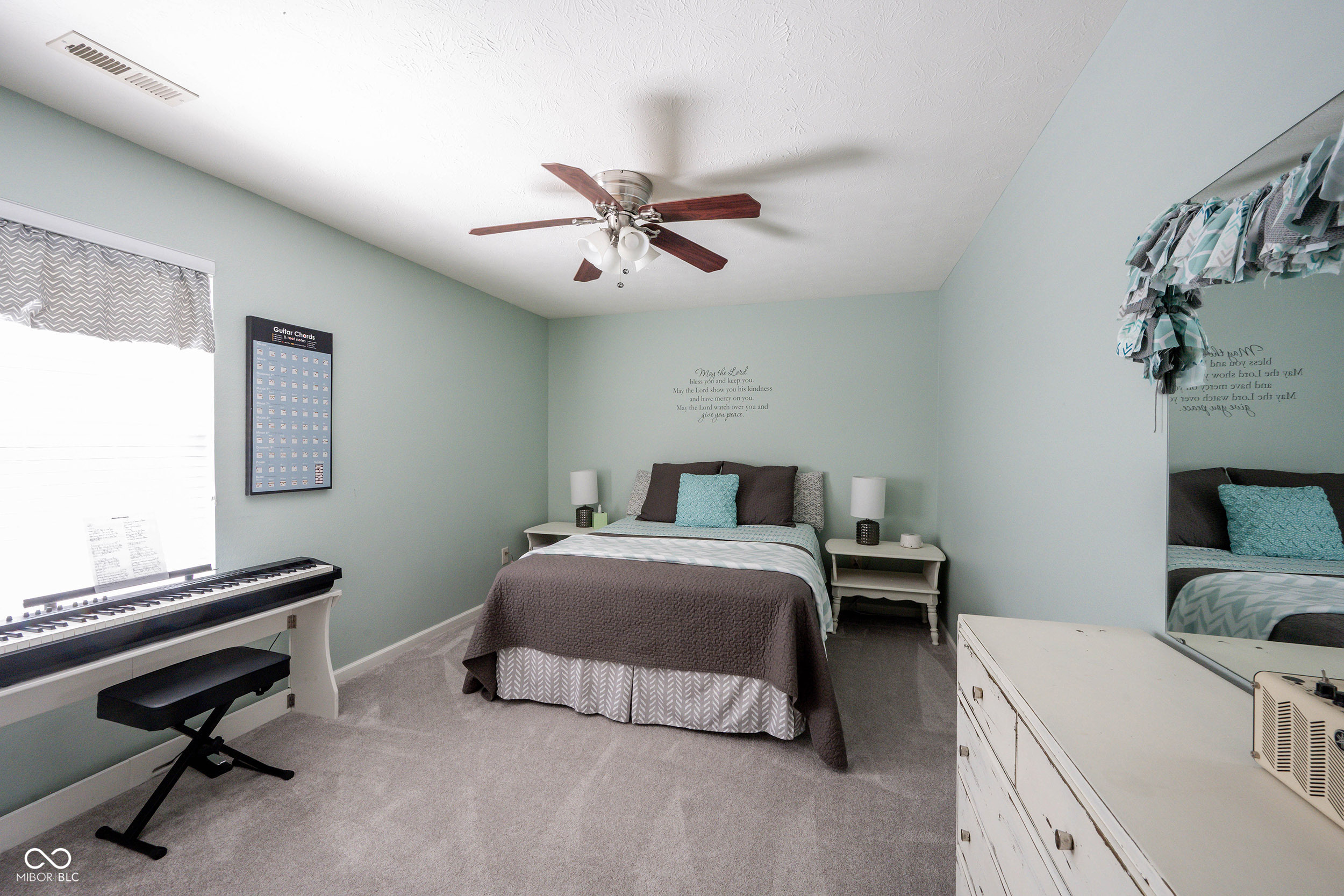 11125 Long Lake Lane