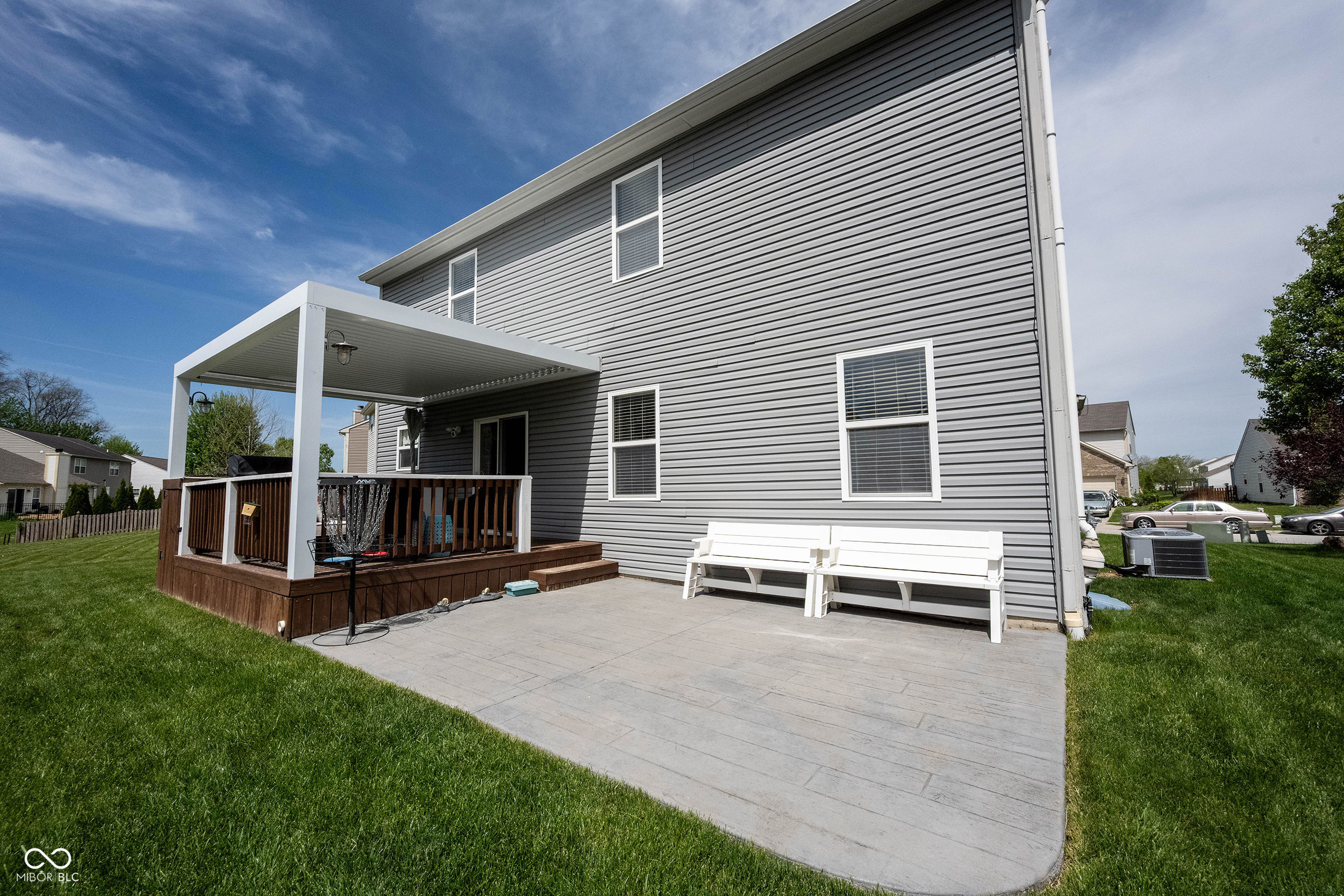 11125 Long Lake Lane