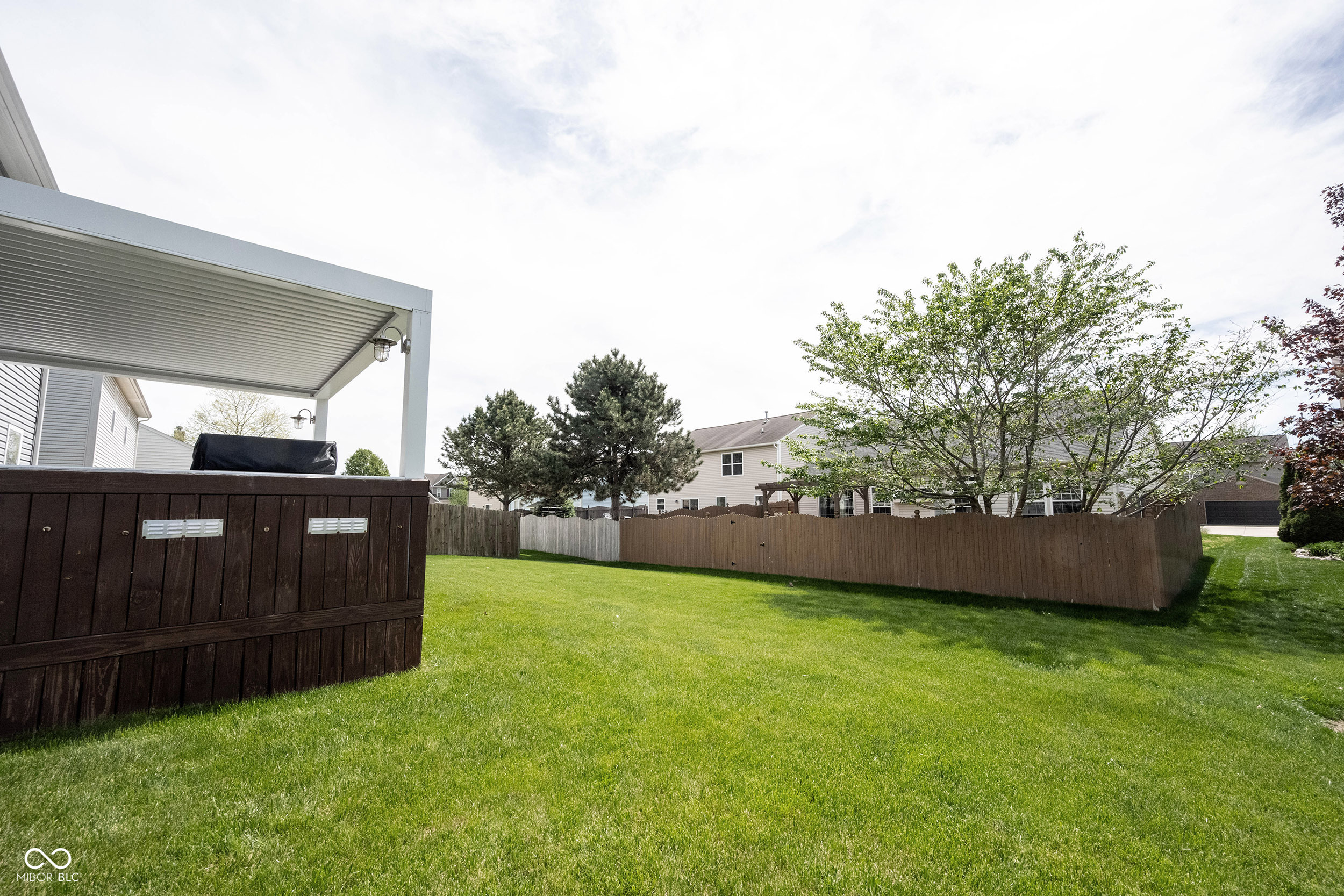 11125 Long Lake Lane