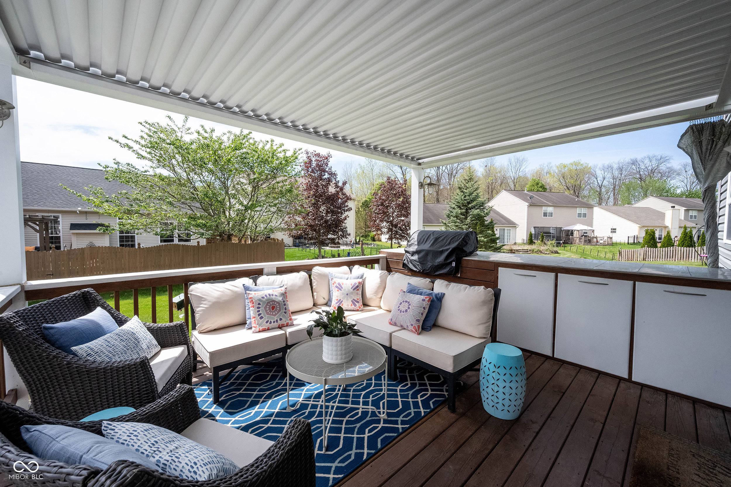 11125 Long Lake Lane