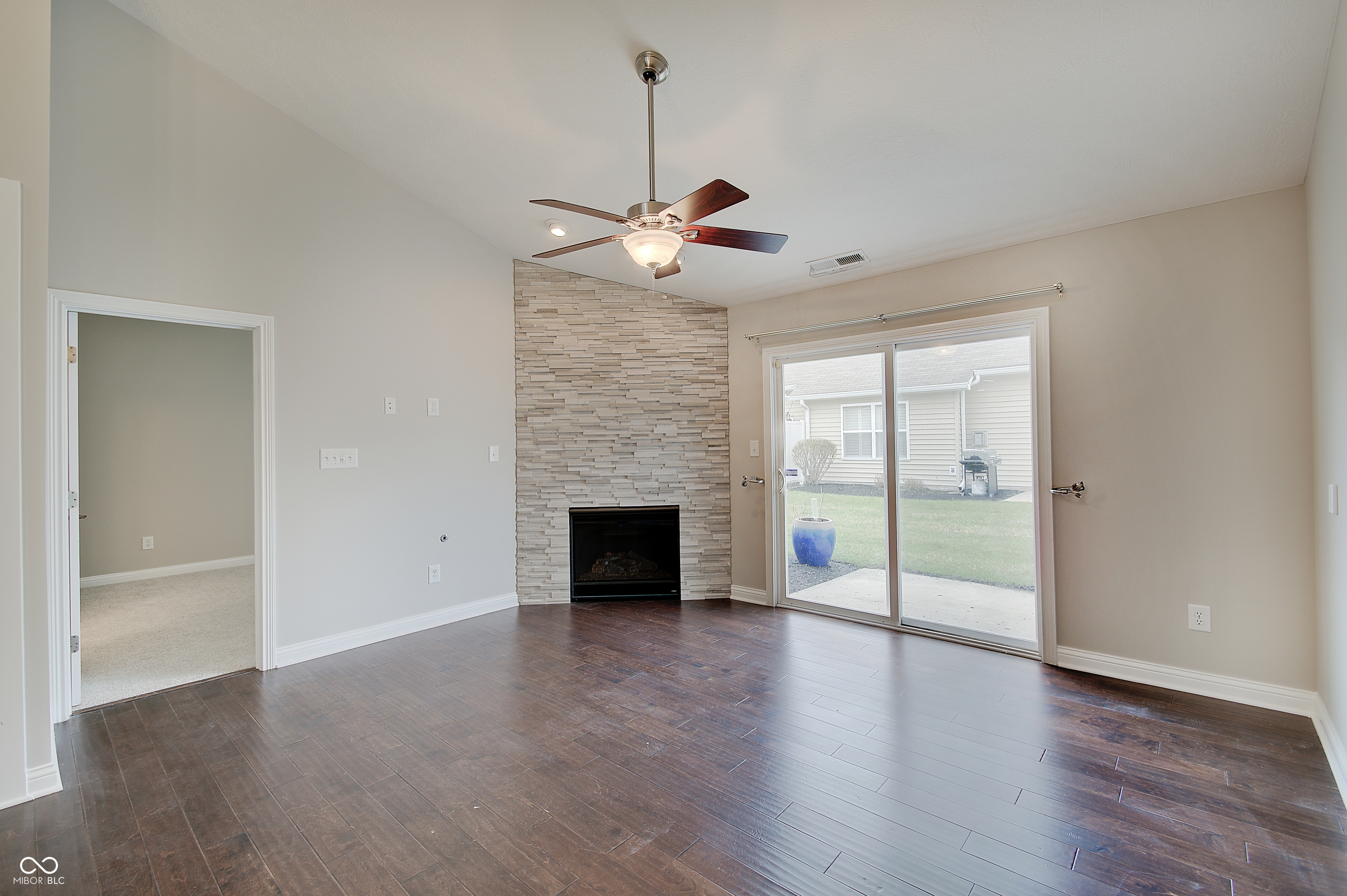 9733 Windy Lane Unit: 103