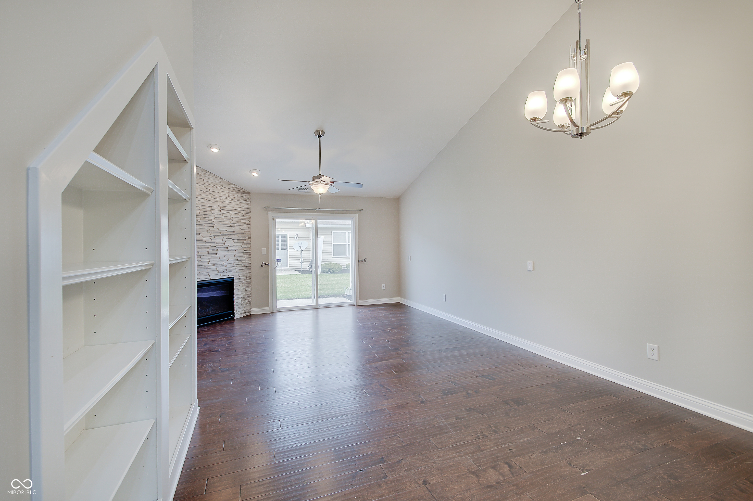 9733 Windy Lane Unit: 103