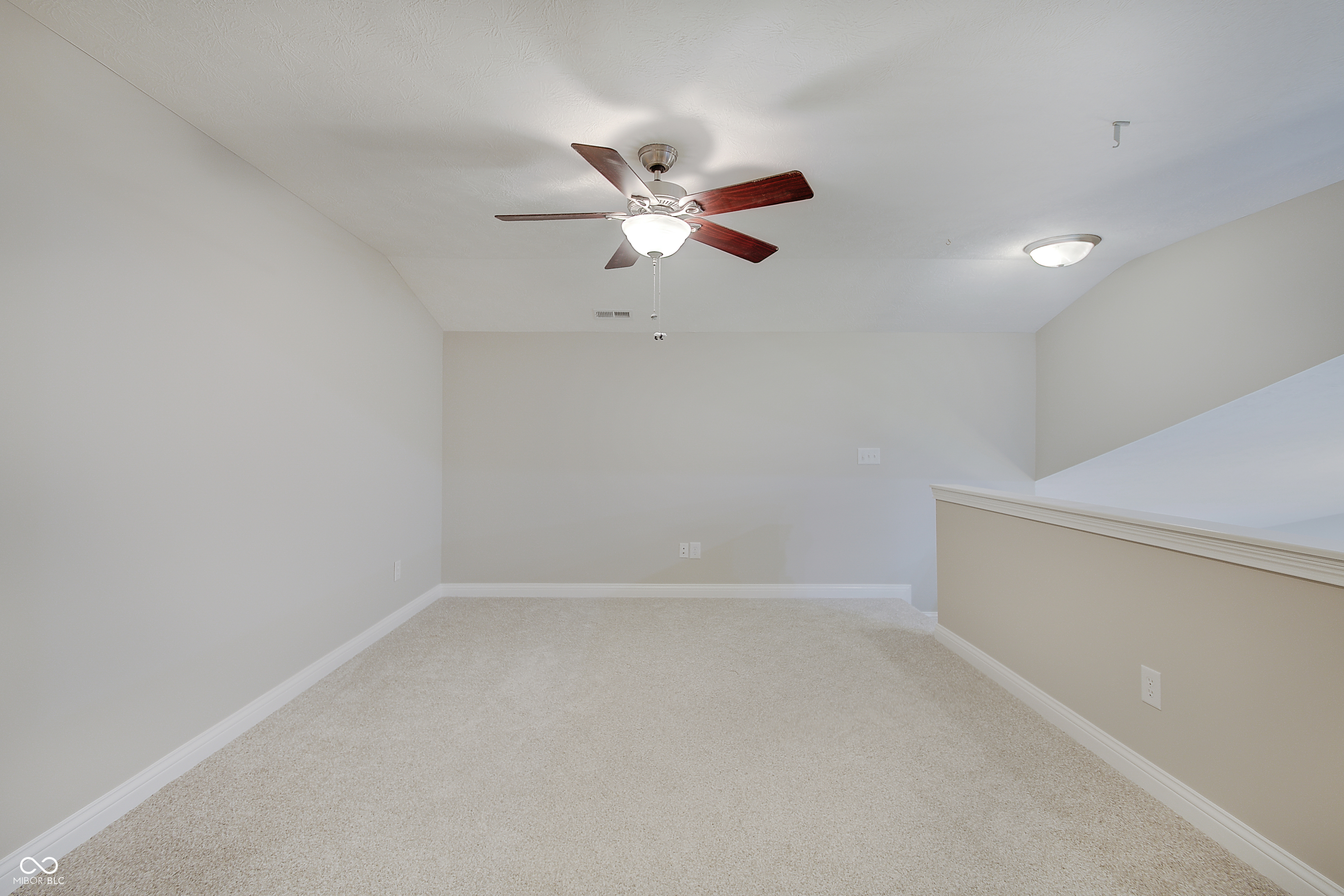 9733 Windy Lane Unit: 103