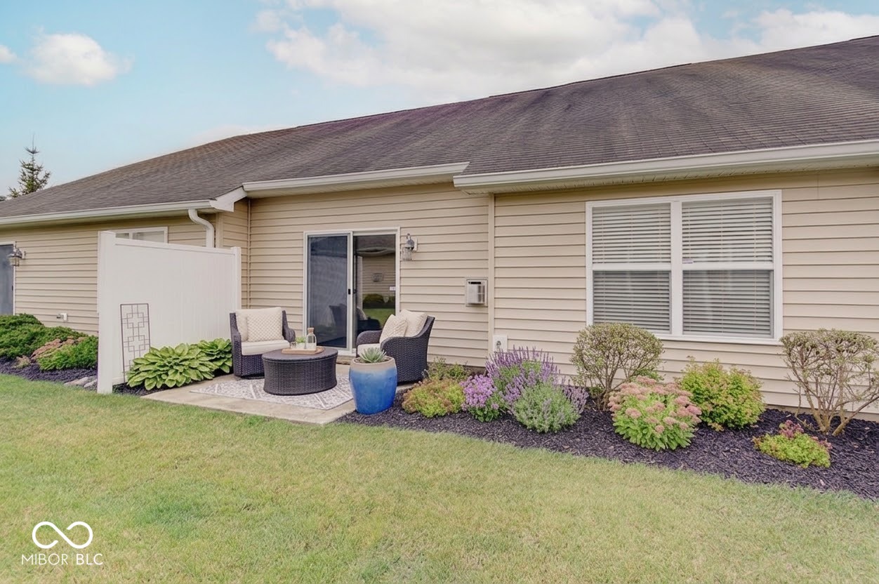 9733 Windy Lane Unit: 103