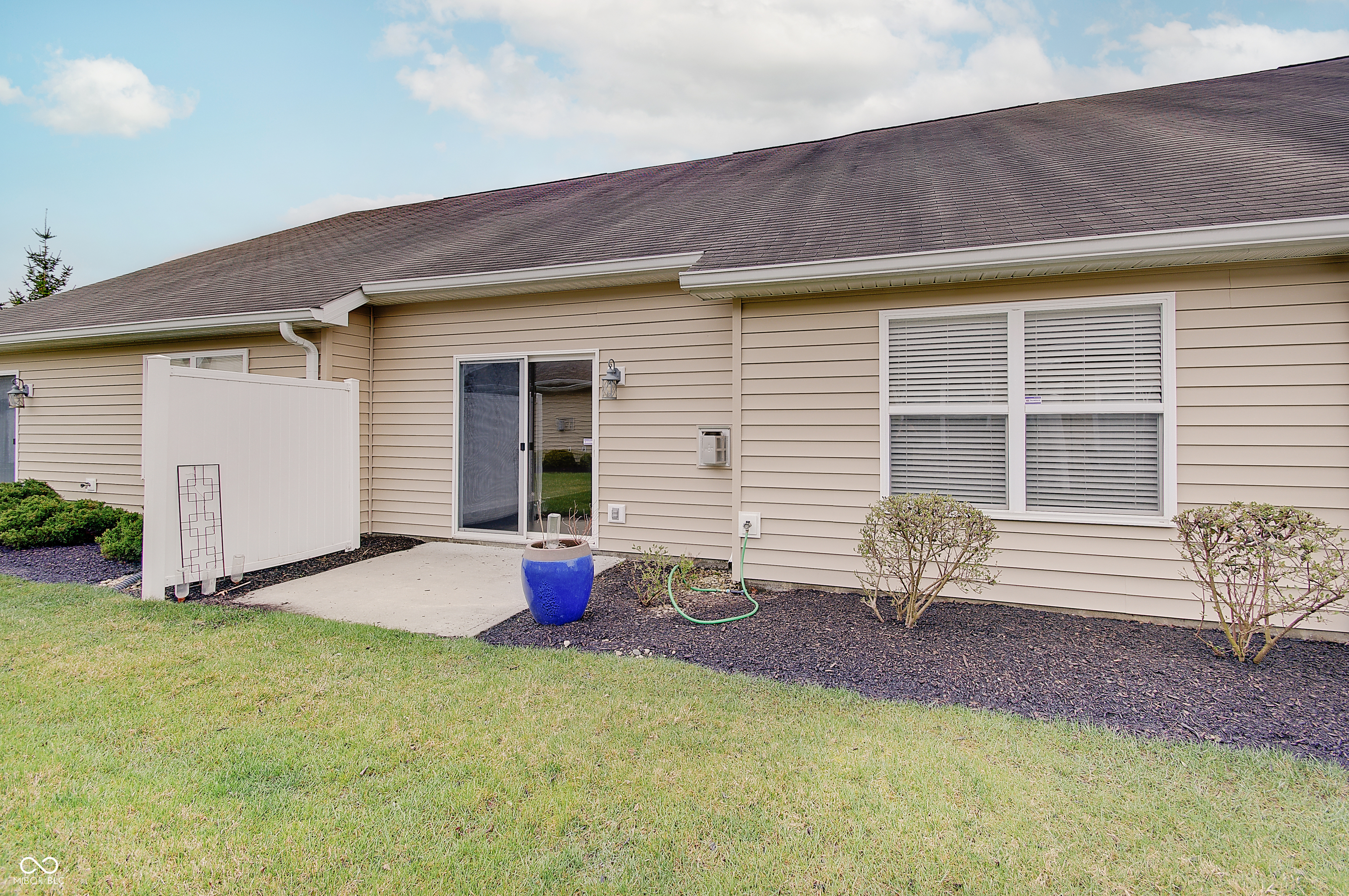 9733 Windy Lane Unit: 103