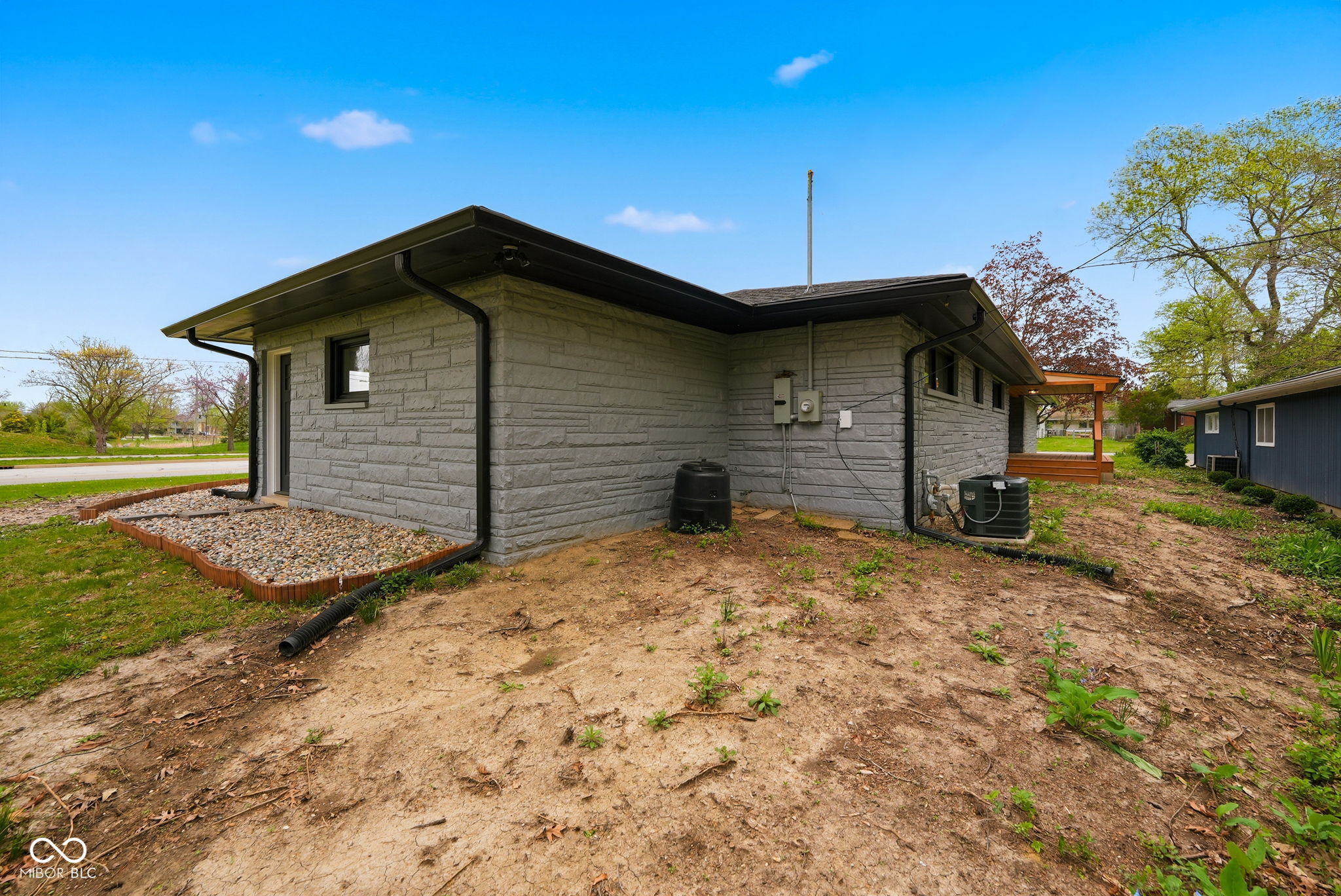 1201 Lindberg Road