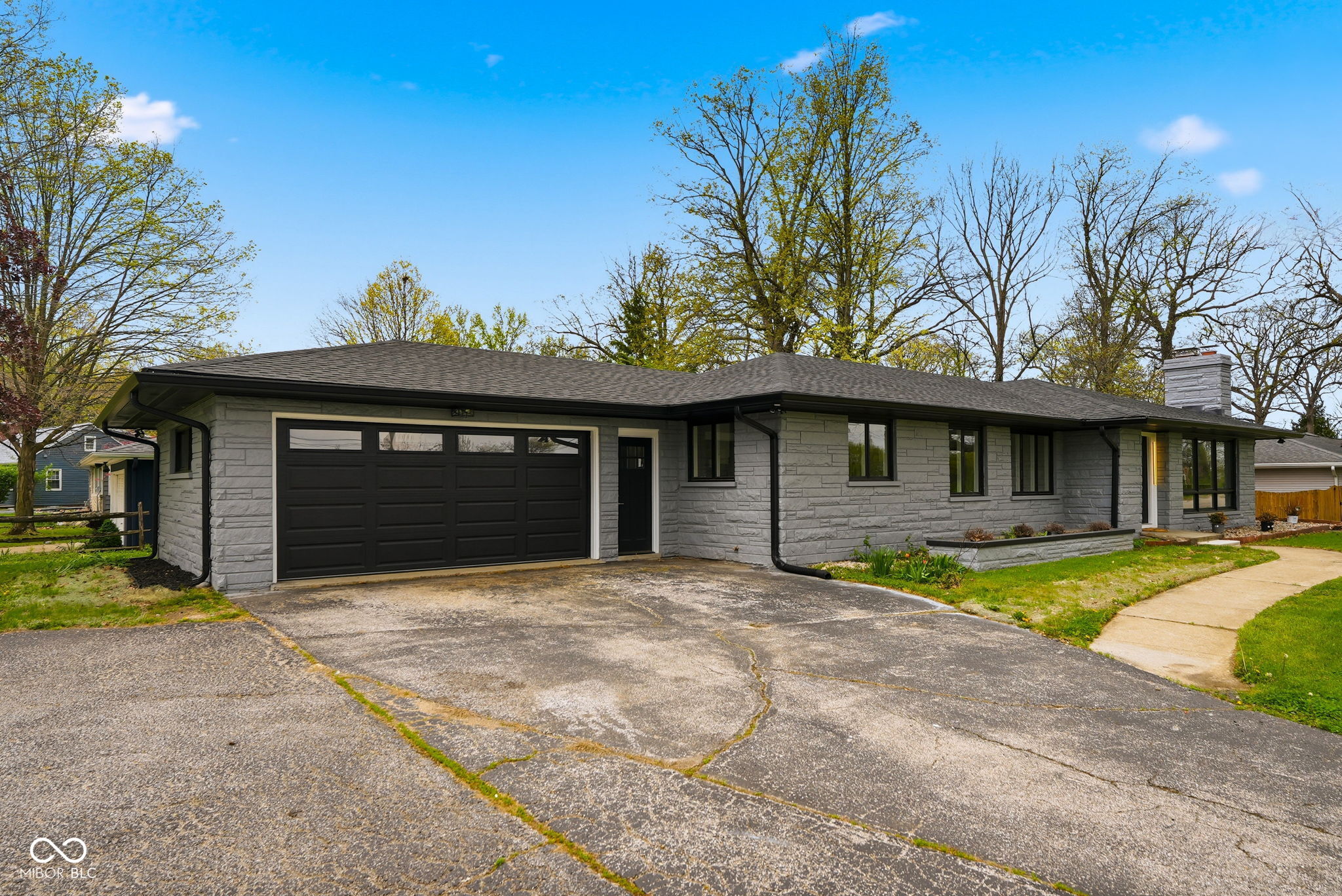 1201 Lindberg Road