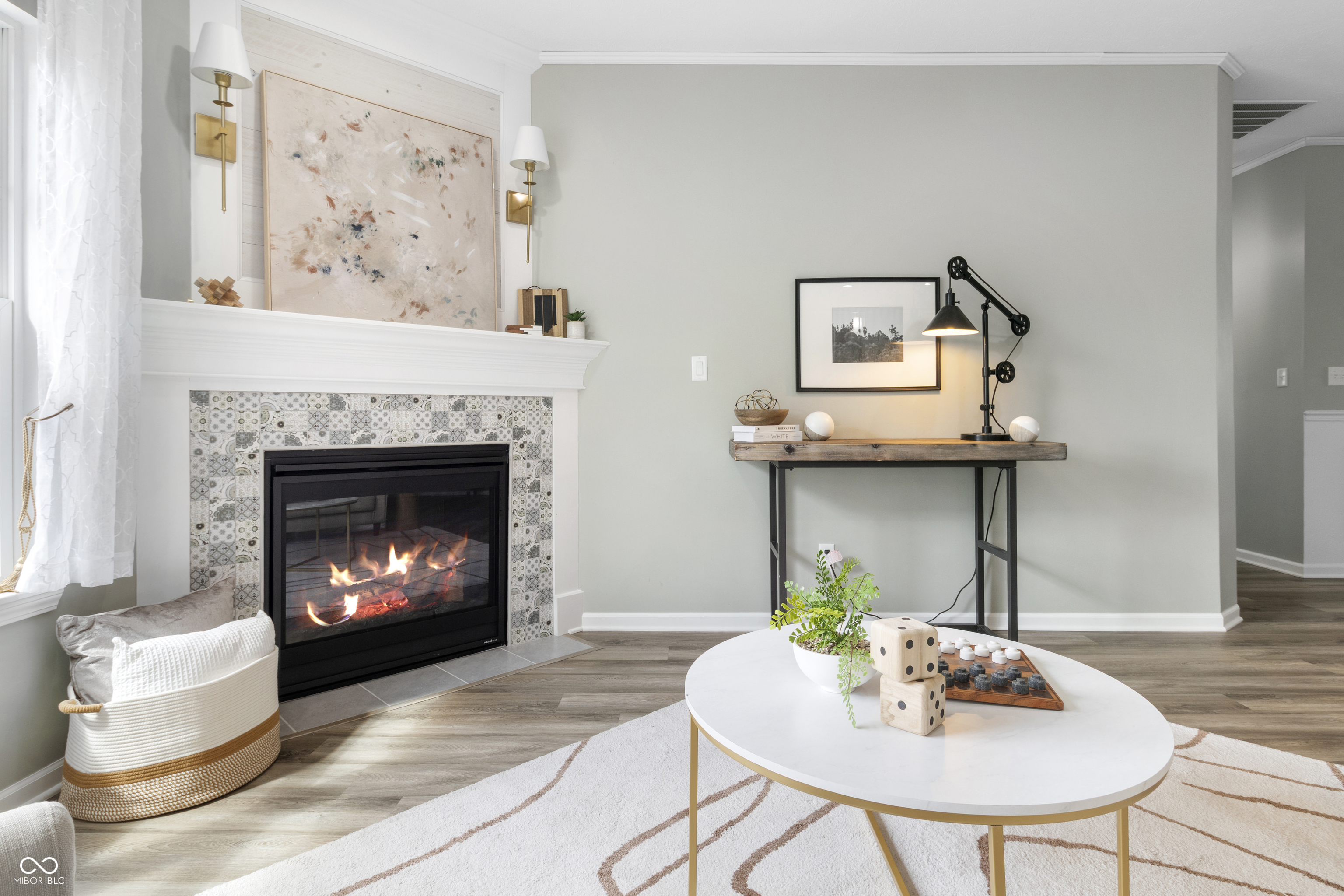 887 Rattlebox Lane