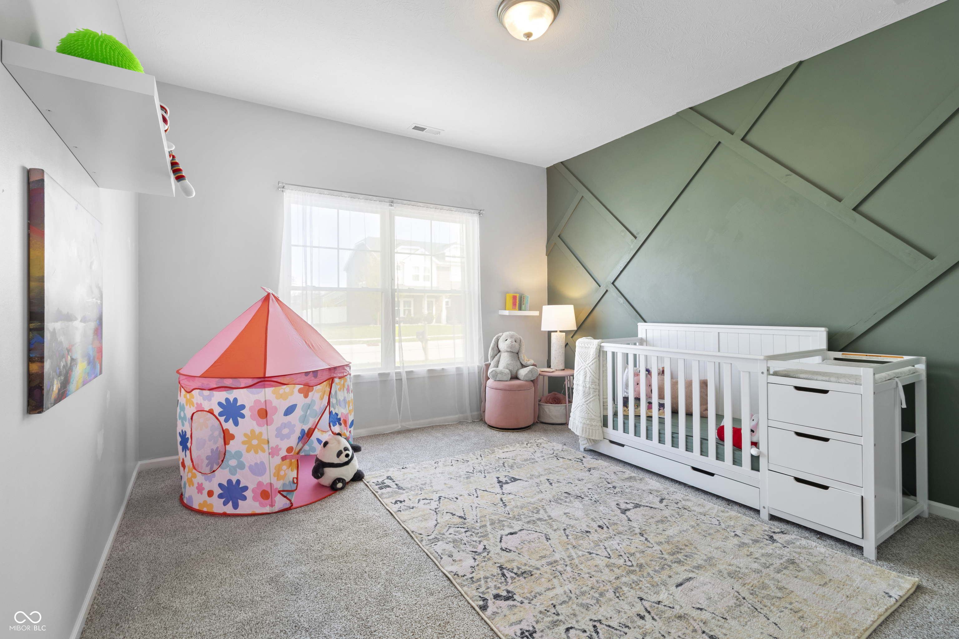 887 Rattlebox Lane