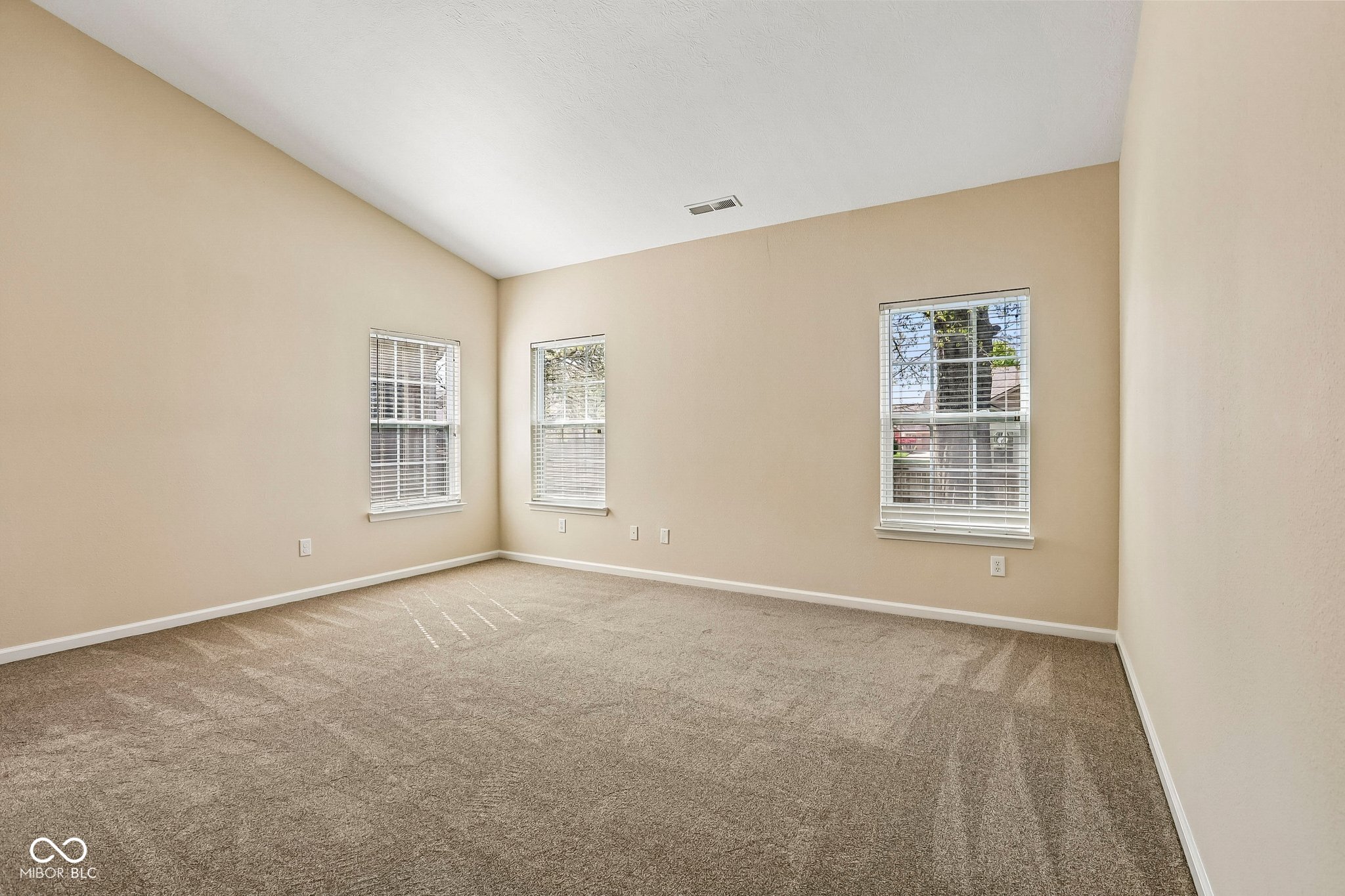 6929 Willow Pond Drive