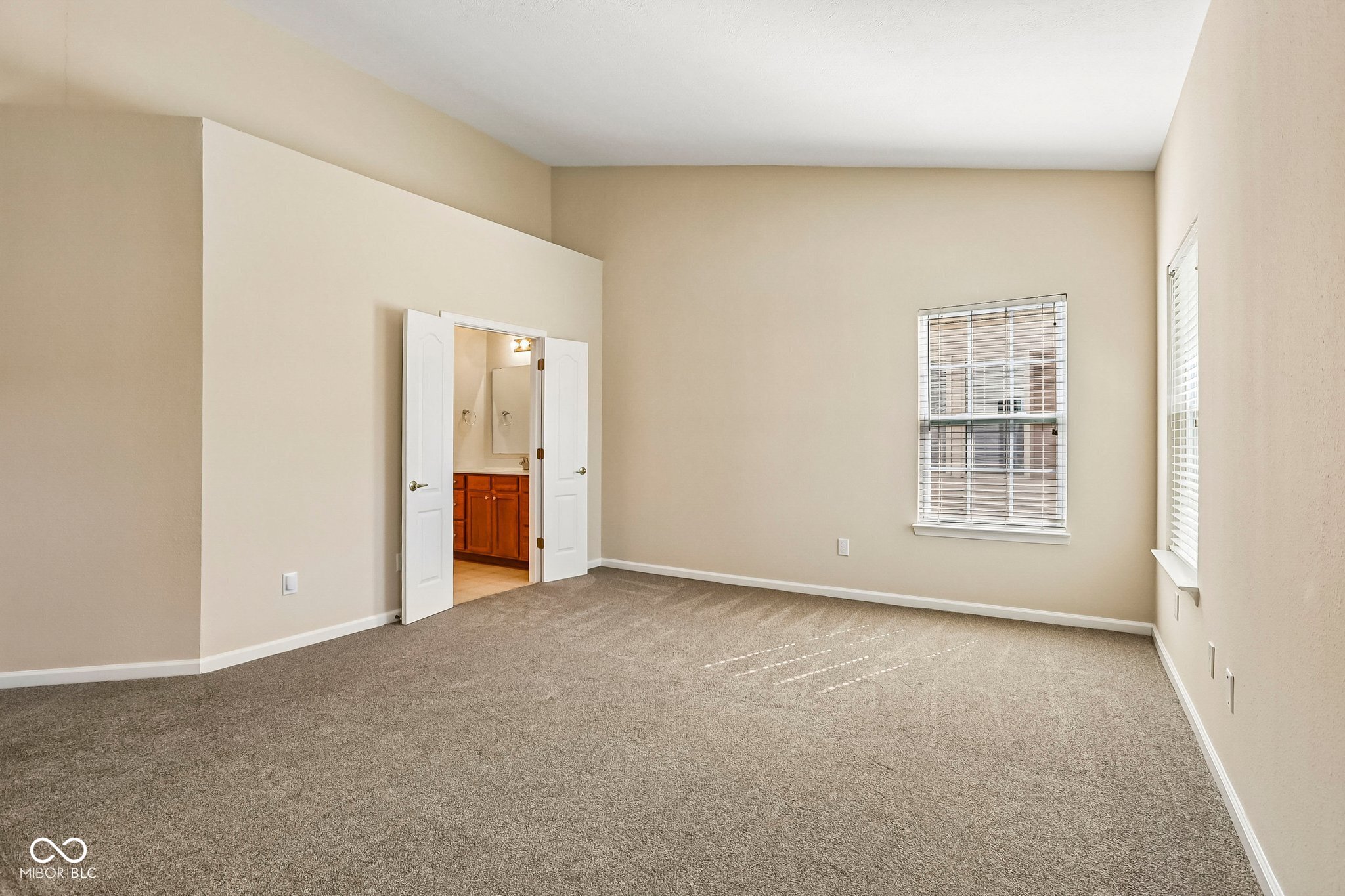 6929 Willow Pond Drive