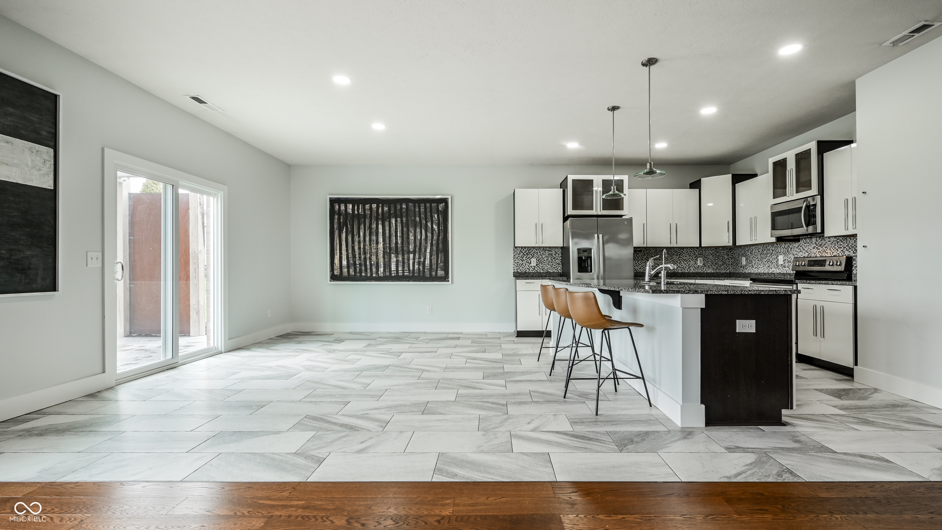 8906 Banner Drive