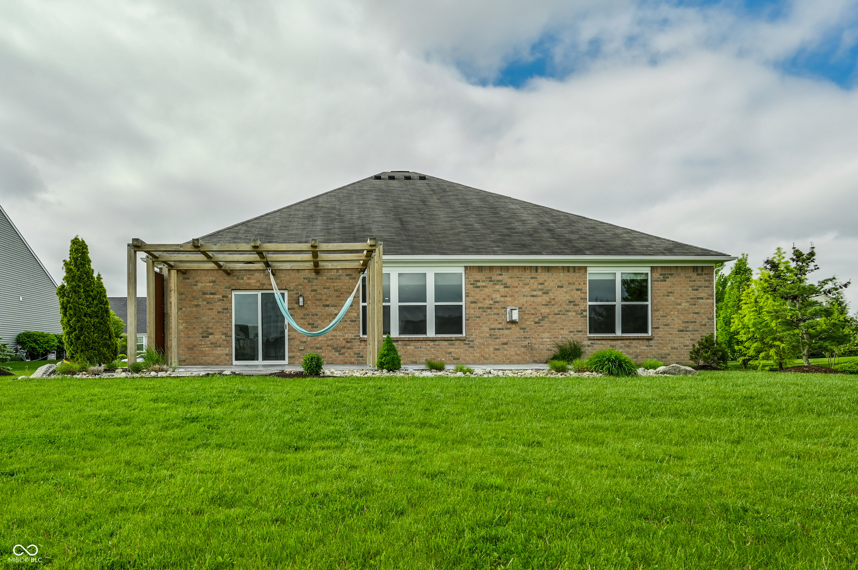 8906 Banner Drive