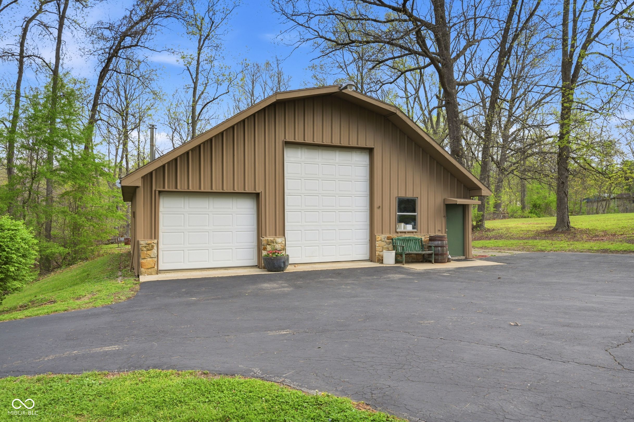 3520 Middle Patton Park Road