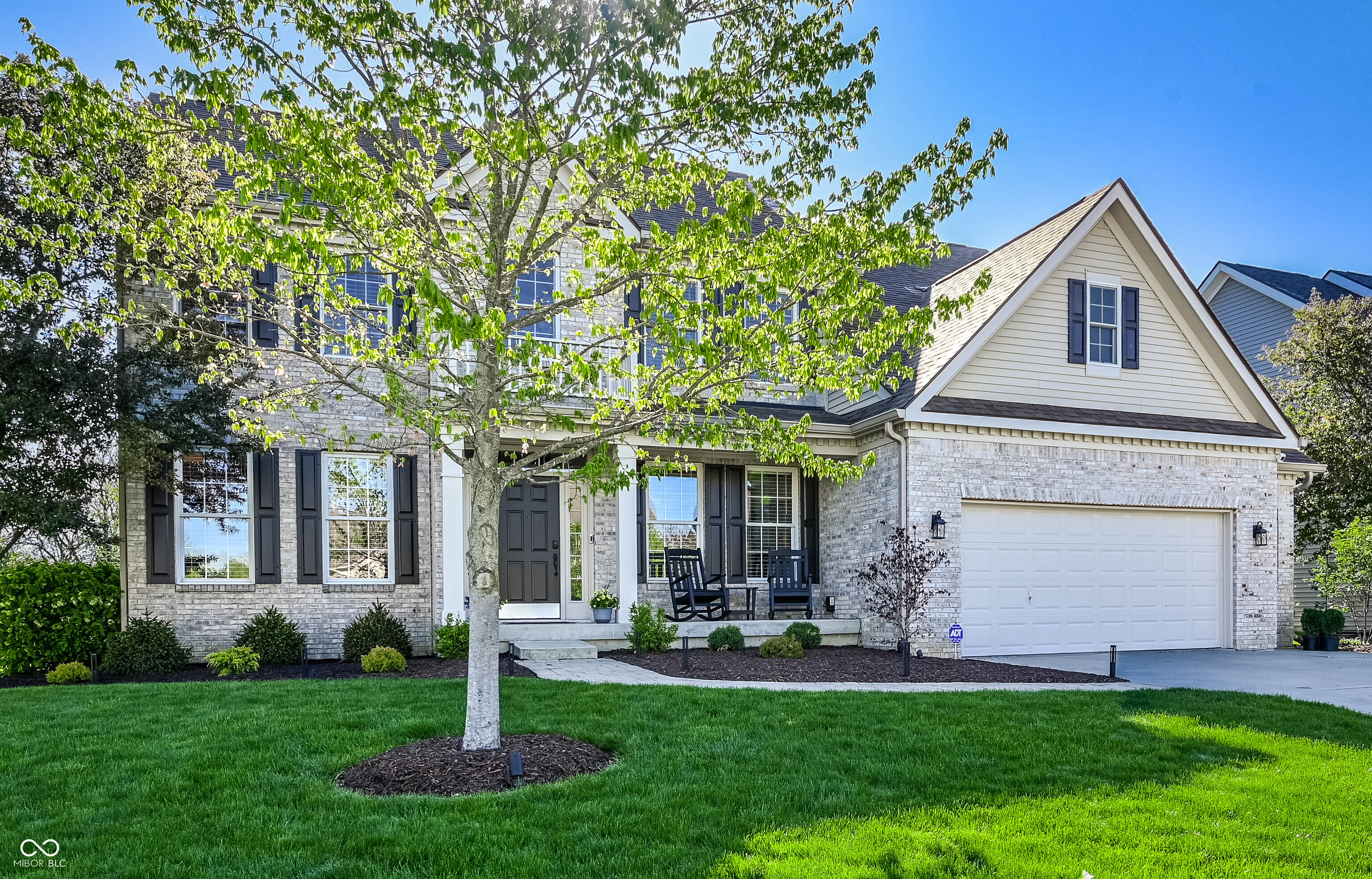 3607 Mossy Rock Drive