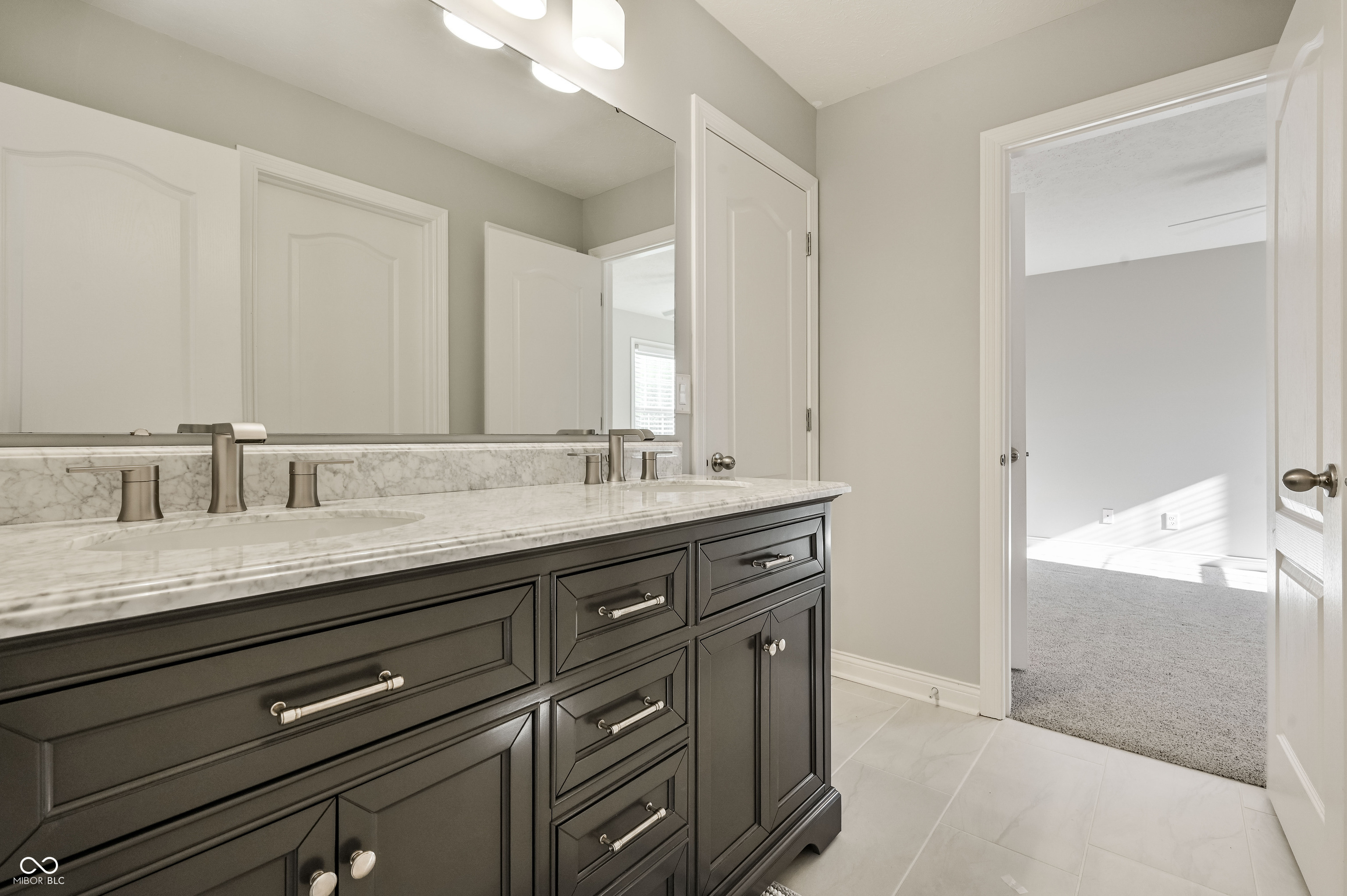 3607 Mossy Rock Drive