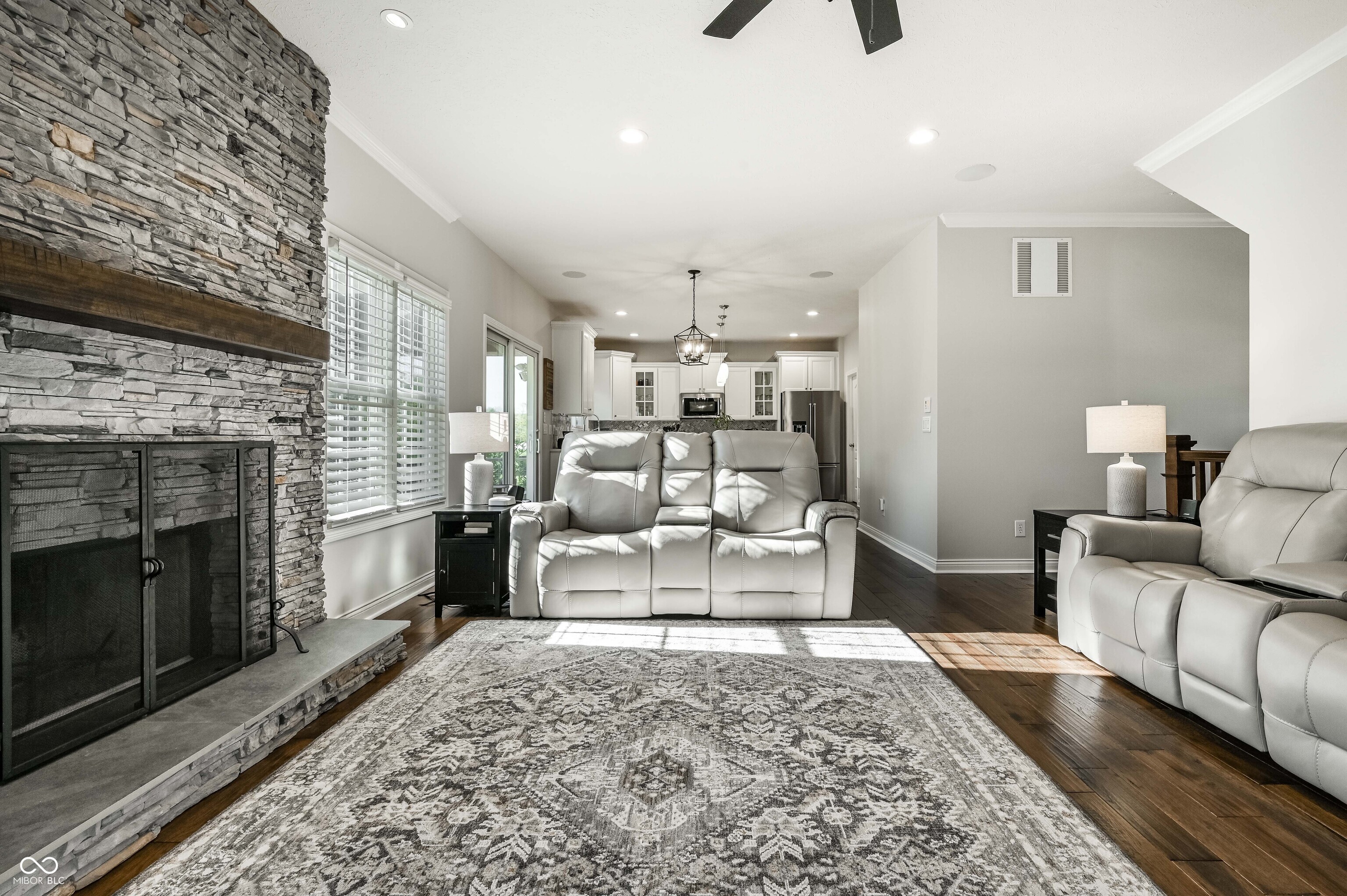 3607 Mossy Rock Drive