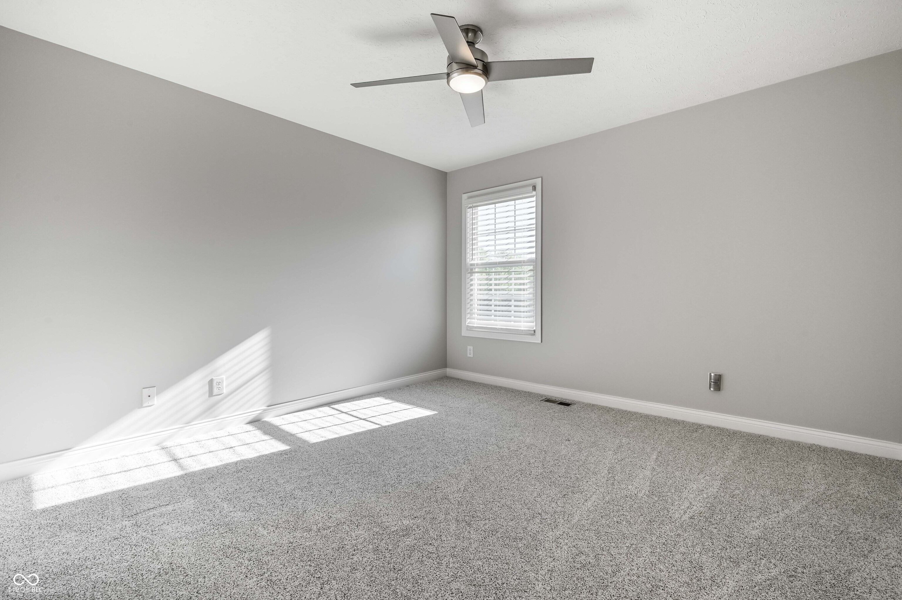 3607 Mossy Rock Drive