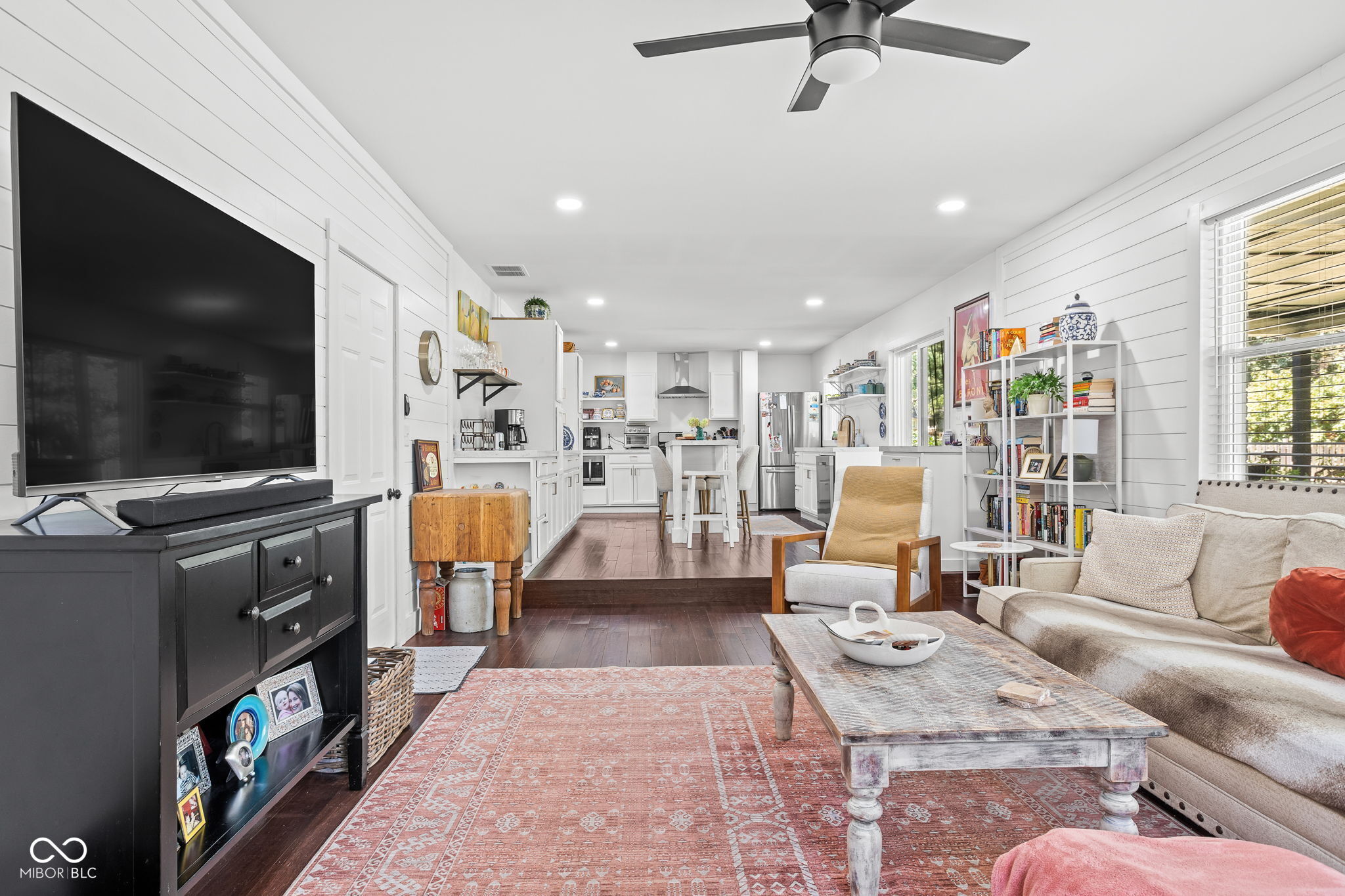 2820 E 98th Street