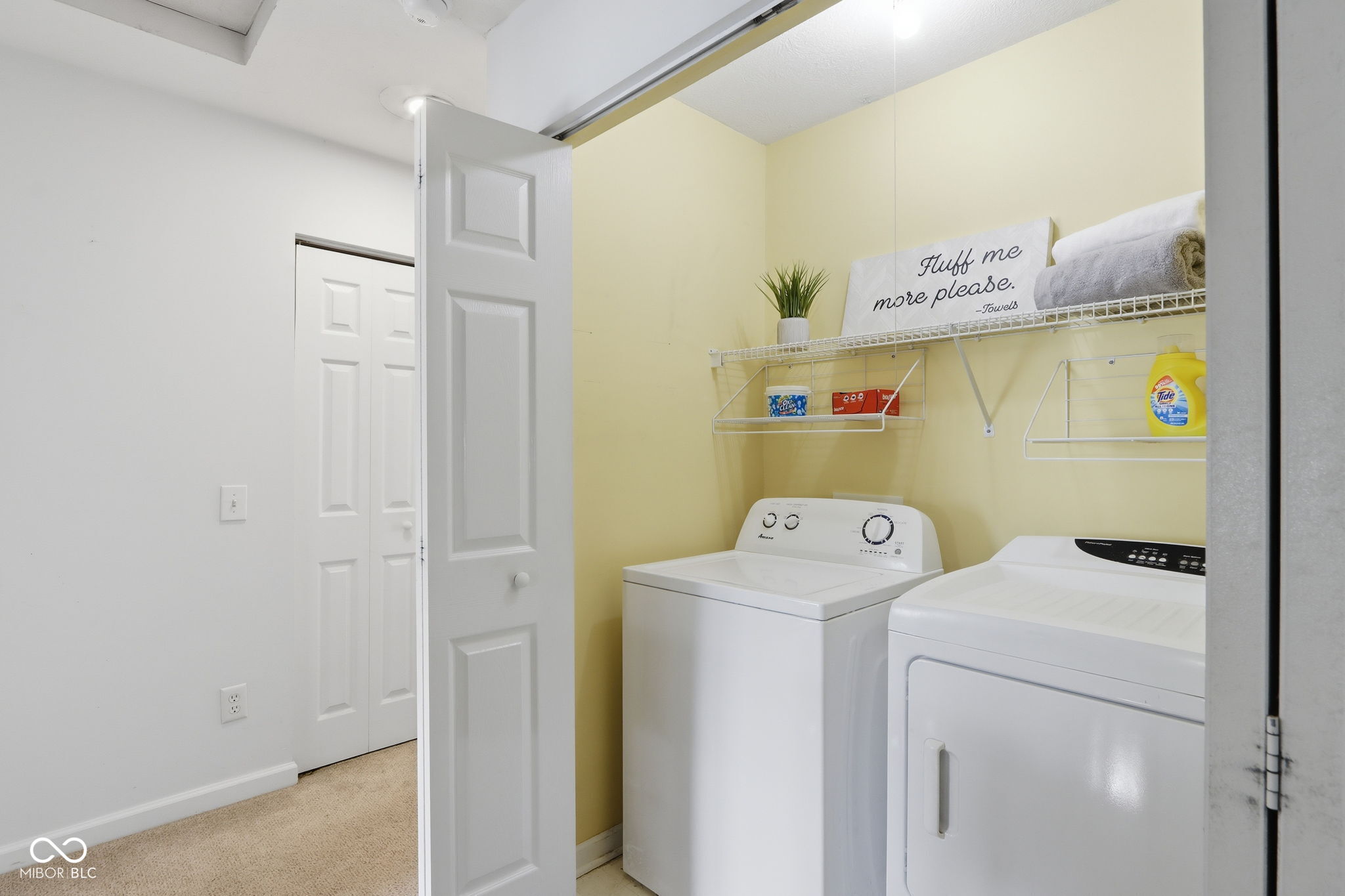 12814 Lamboll Street