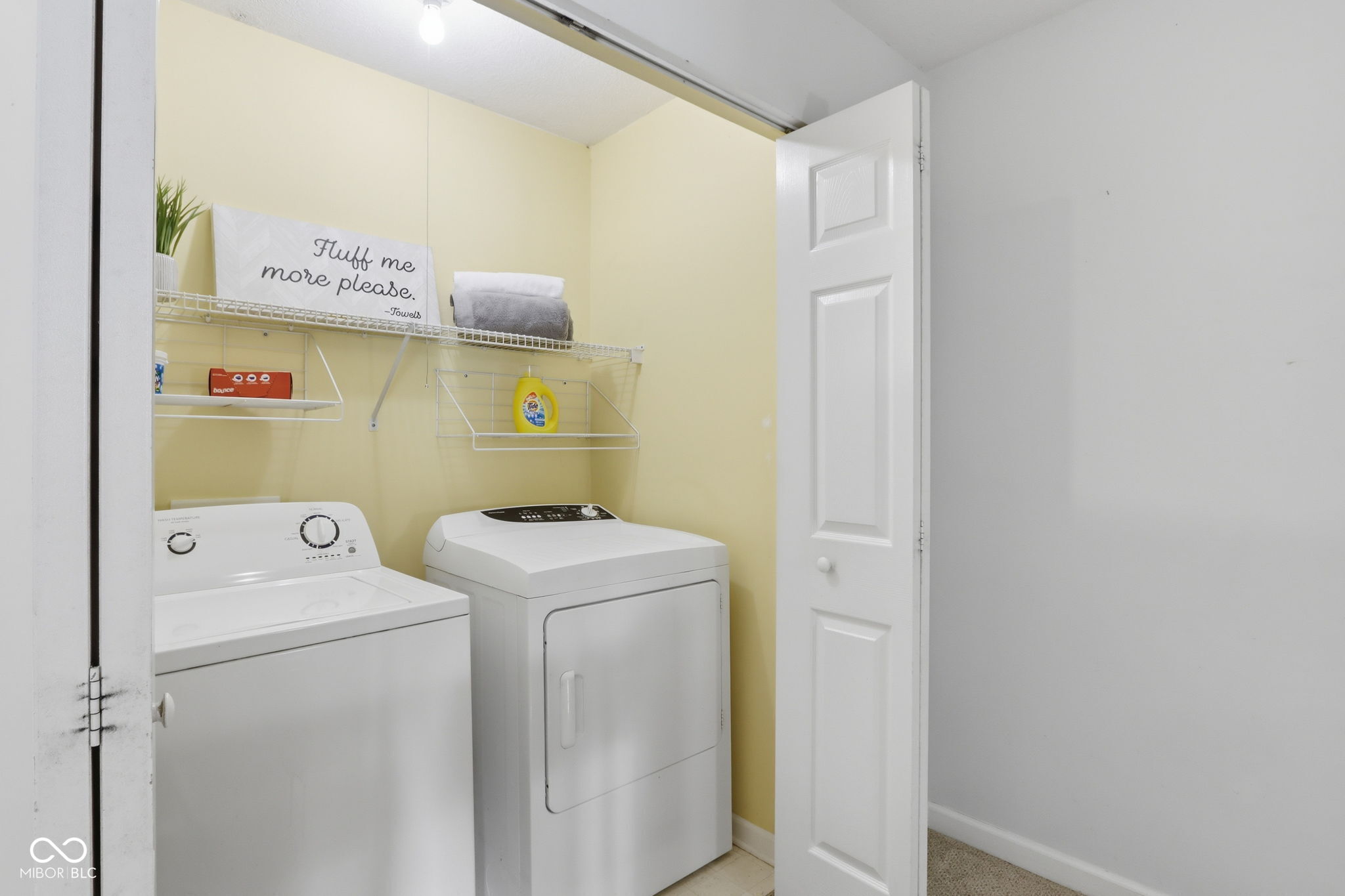 12814 Lamboll Street