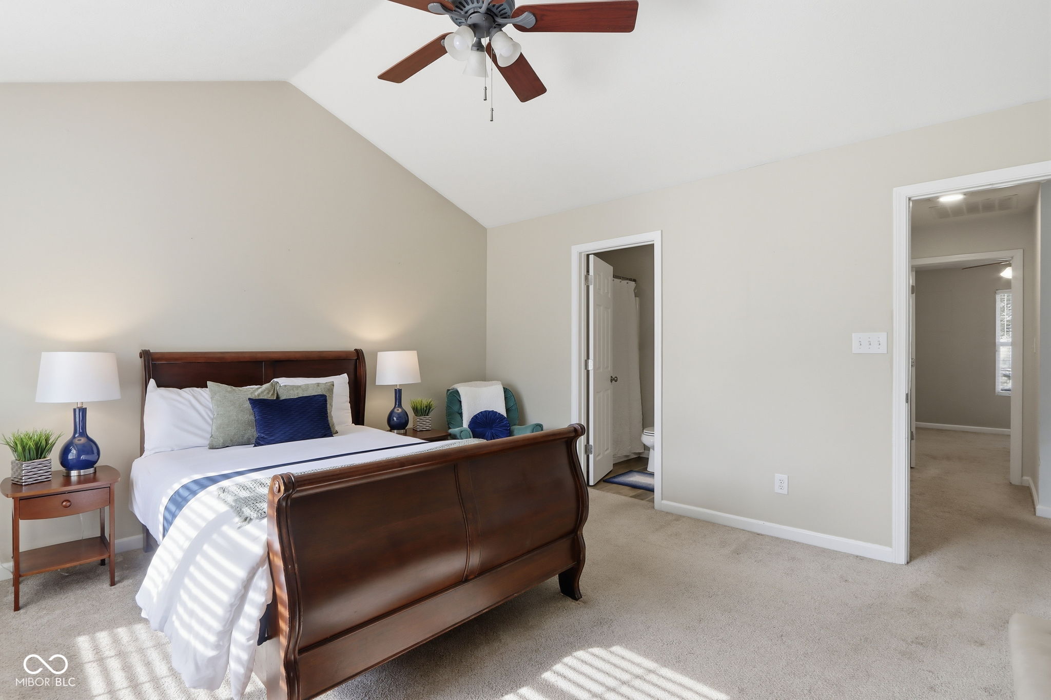 12814 Lamboll Street