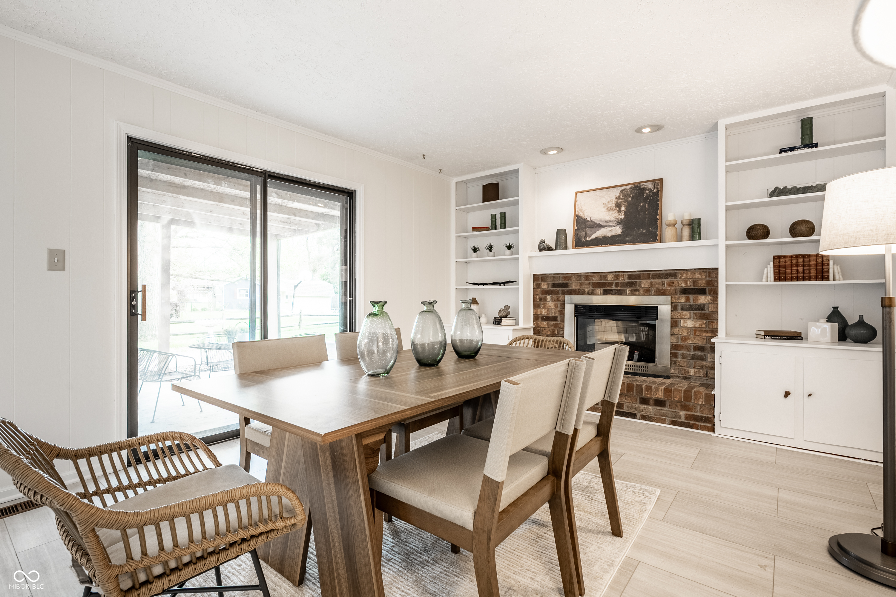 8323 Mockingbird Lane