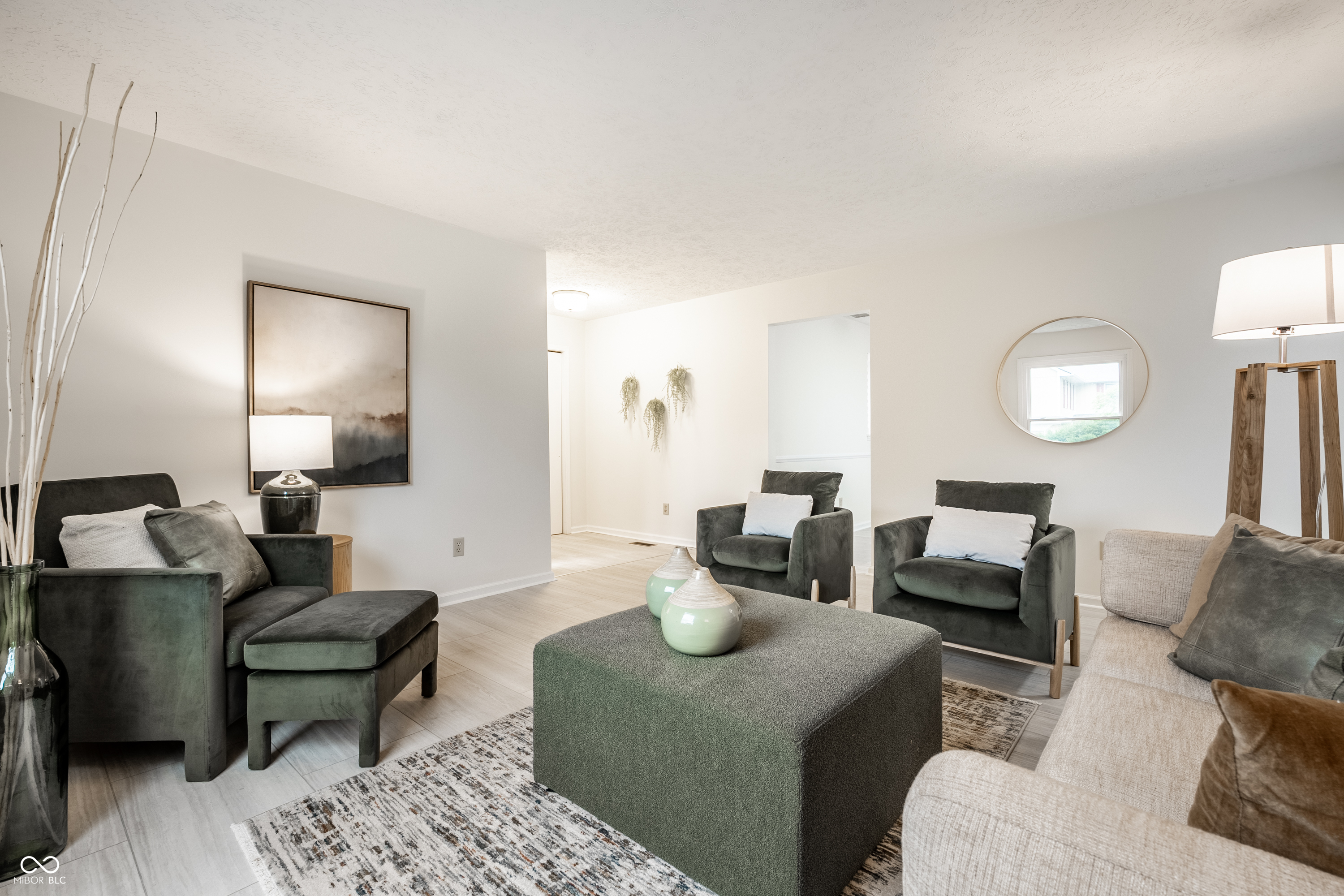 8323 Mockingbird Lane
